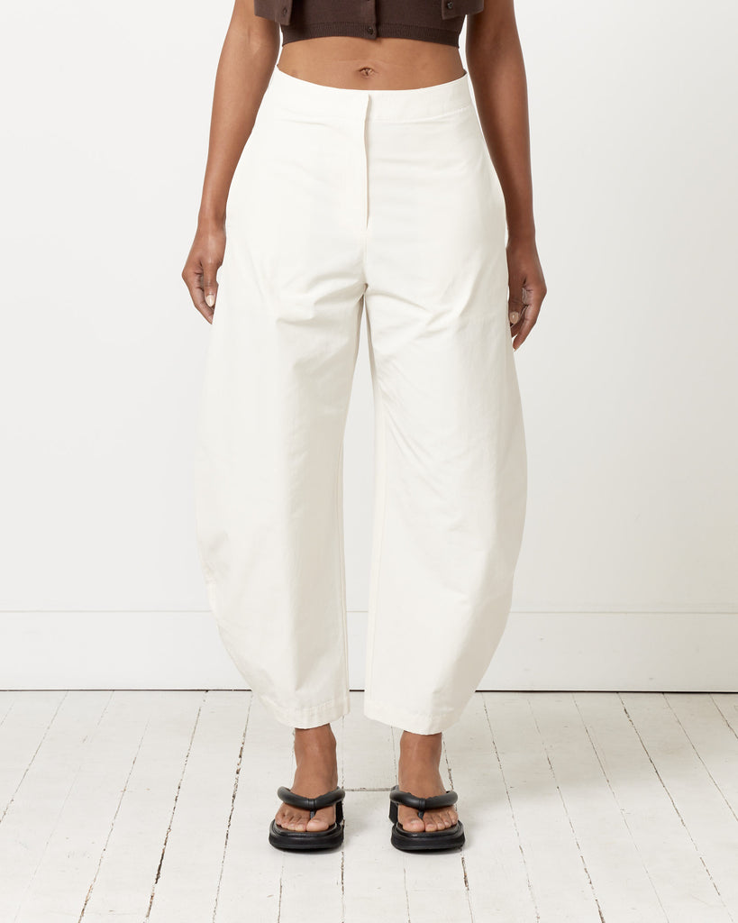 High Waisted Curved Pants — Clay White – La Garçonne