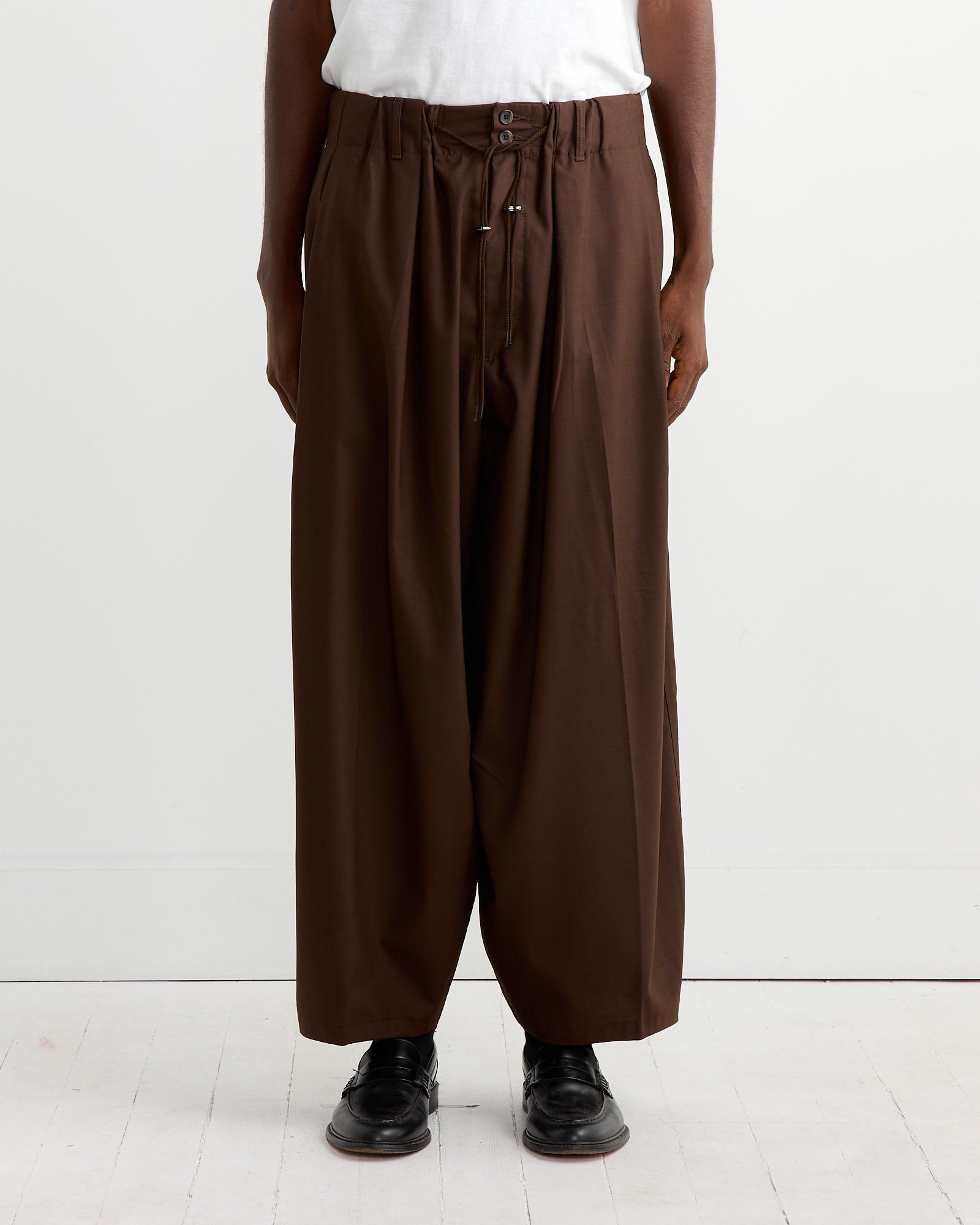 Essential Circular Pants in Brown