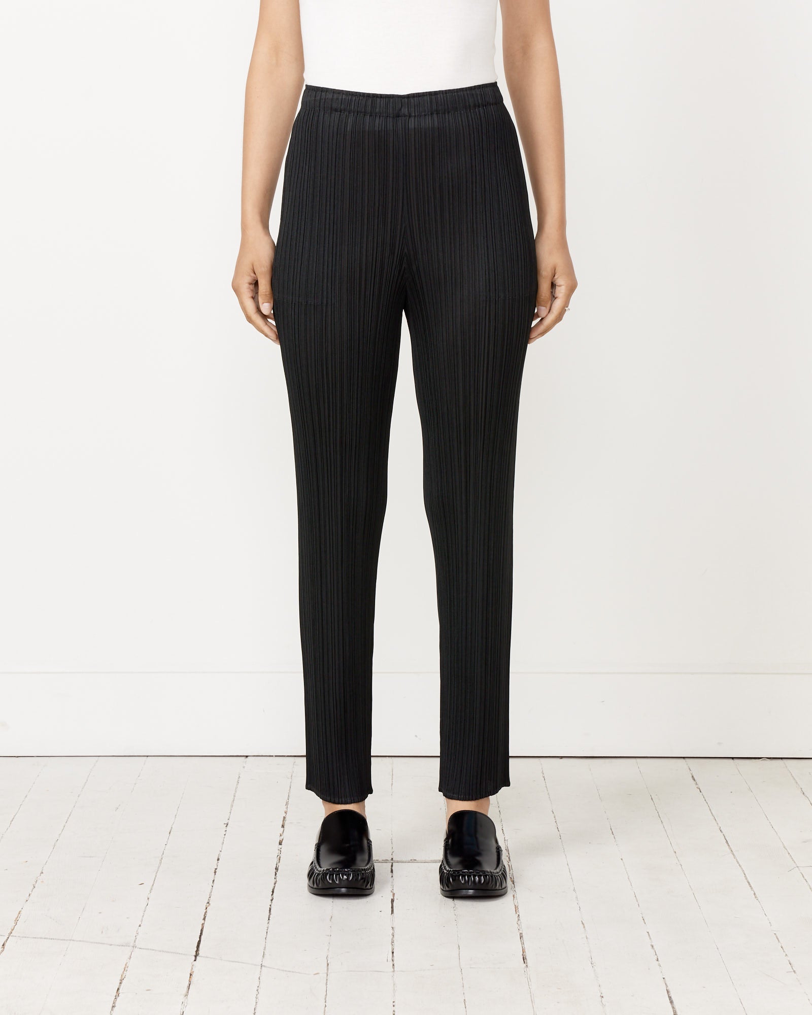 Basics Pants - Black / 5 (223375)