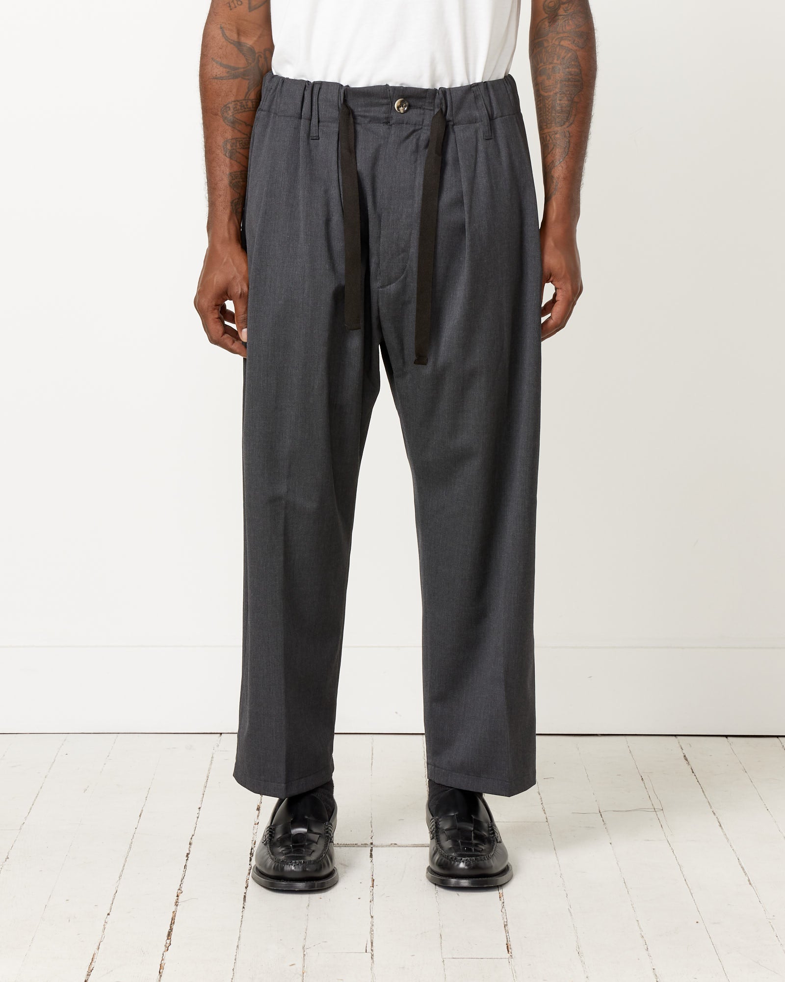 Essential Baggy Trouser in Anthracite - OS (228733)