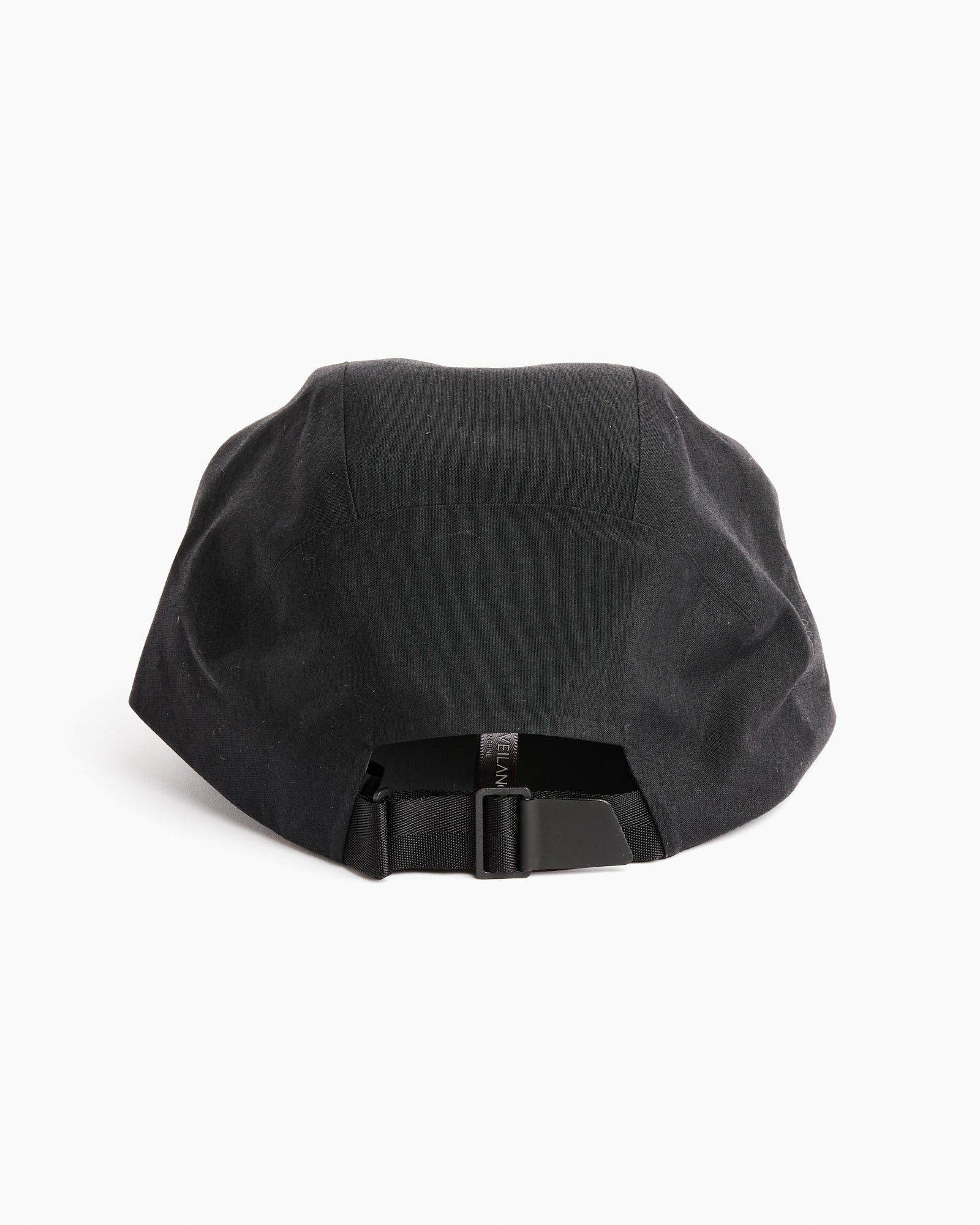 685 Stealth Cap in Black - Black / L/XL (245055)