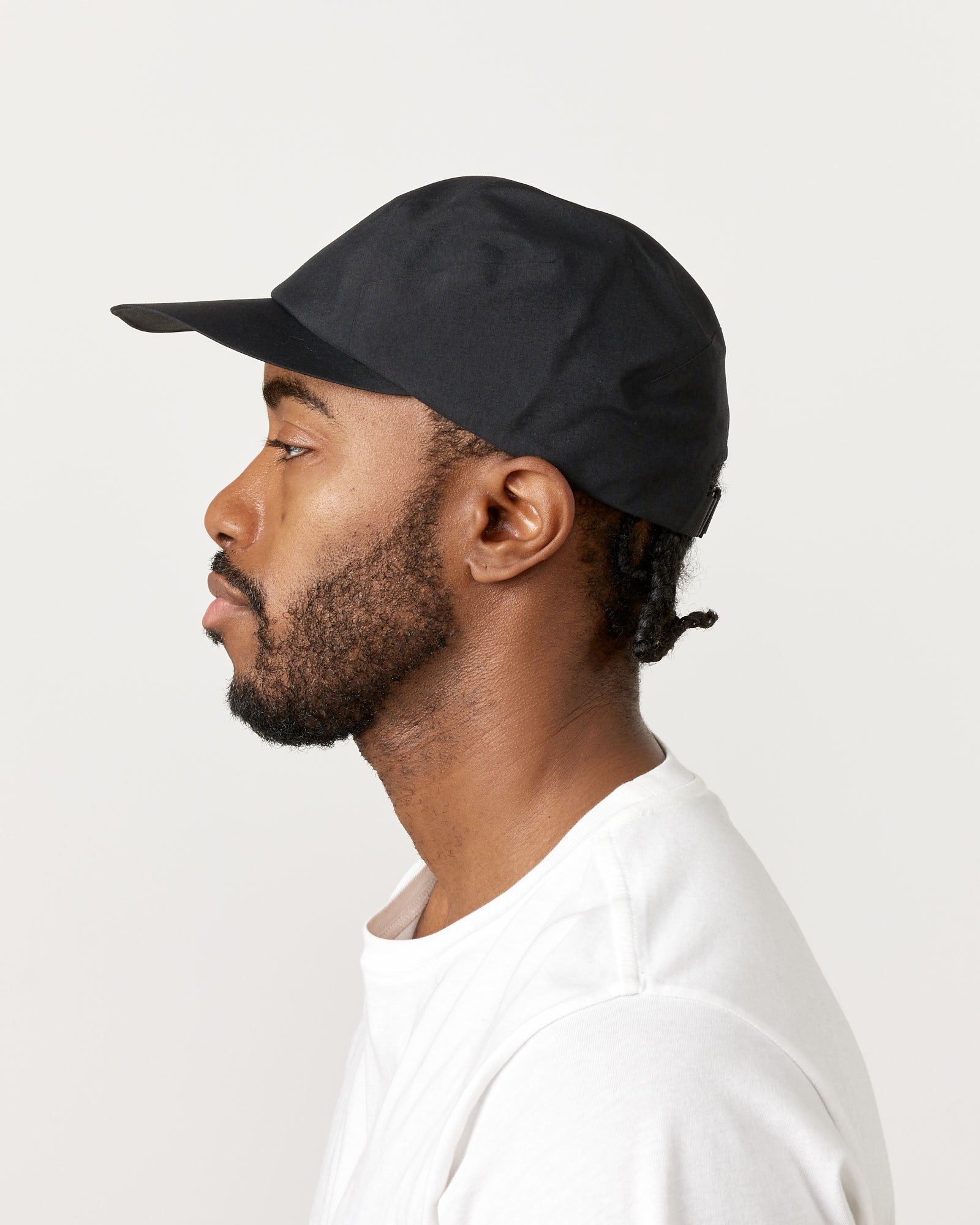 685 Stealth Cap in Black - Black / L/XL (245055)