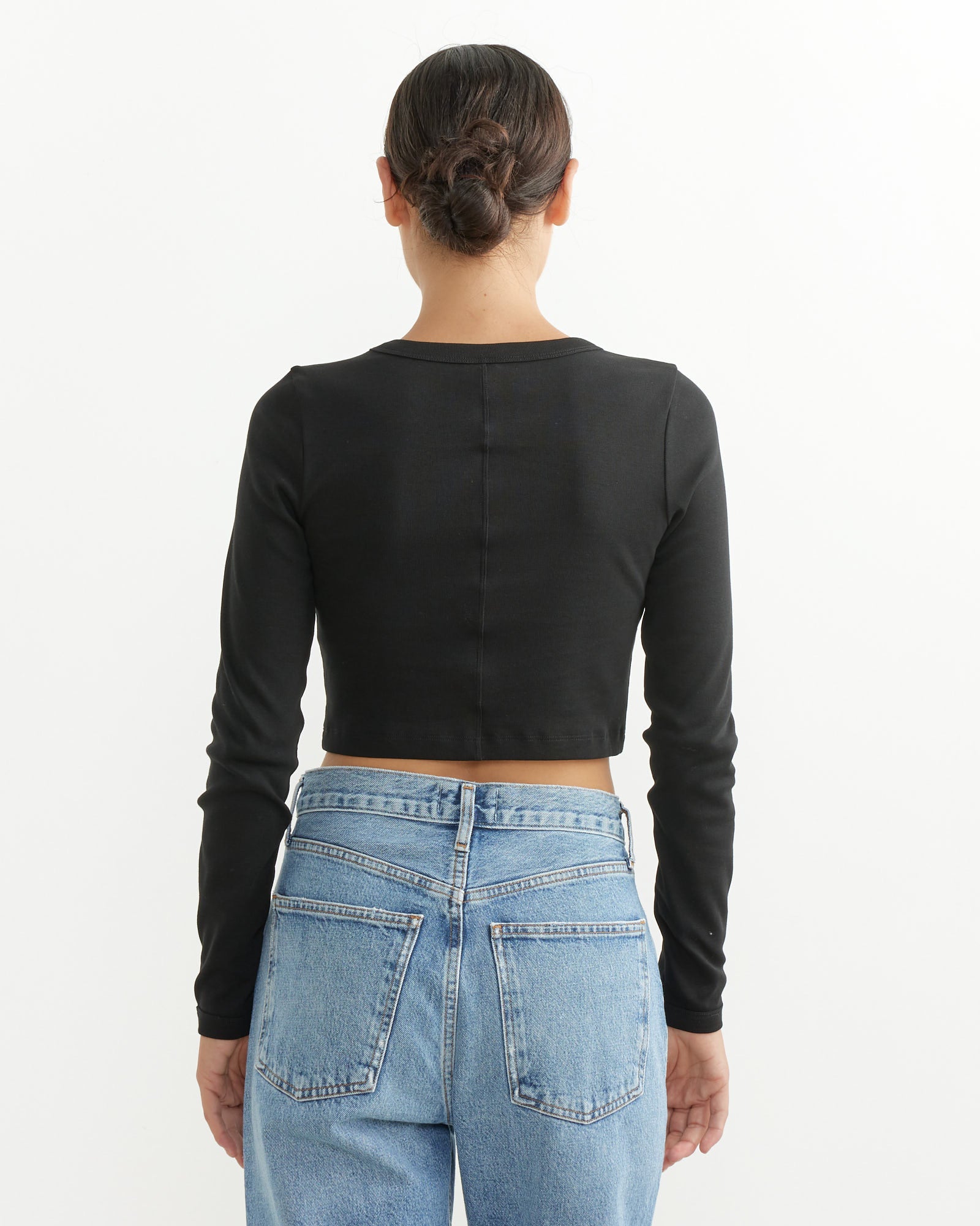 Max Crop Tee in Black