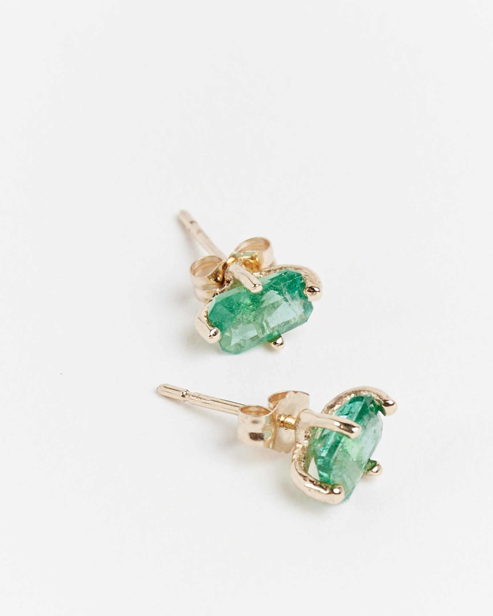 Guinevere 14K Studs - Emerald / OS (252226)