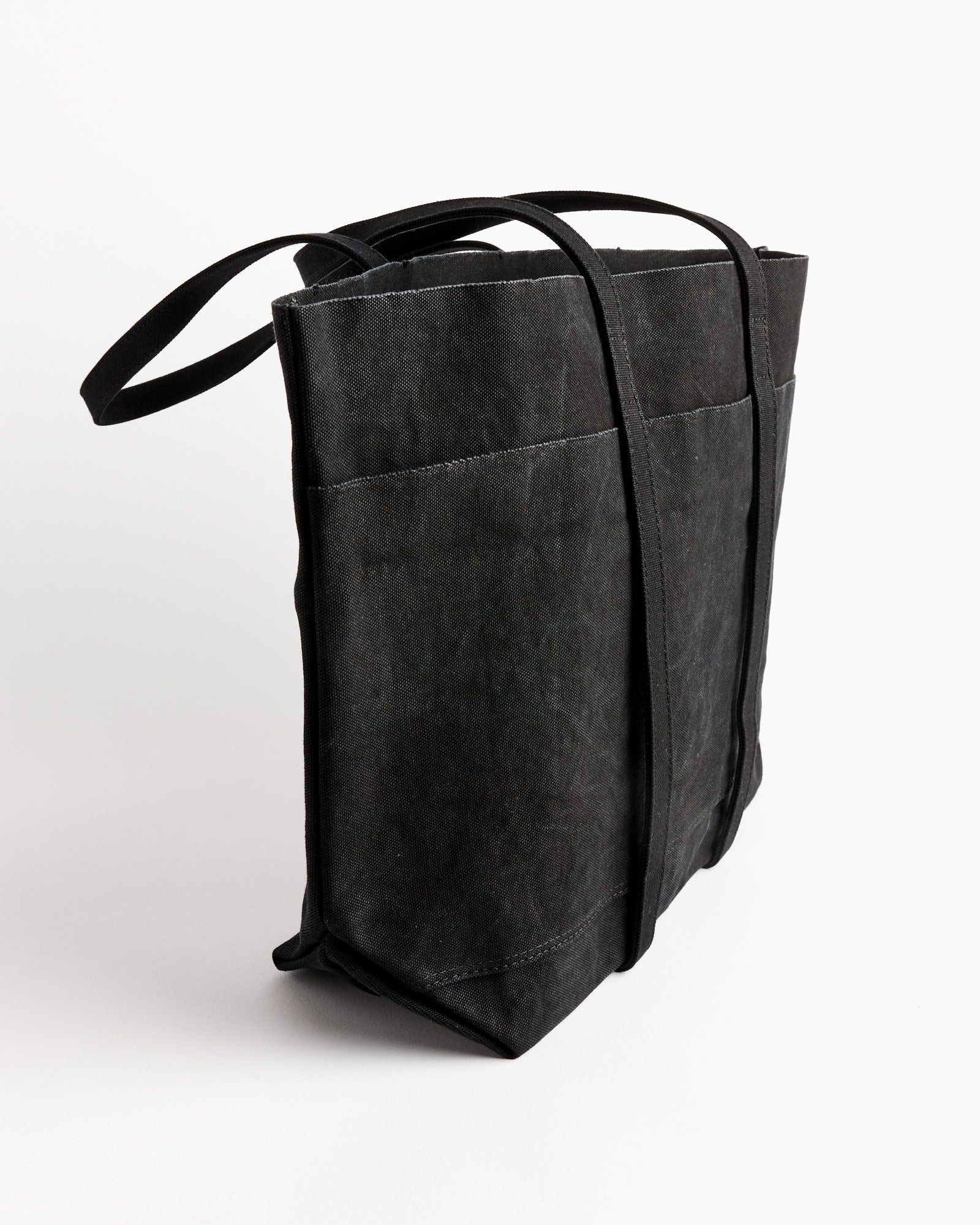 Washed Canvas 6 Pockets Tote in Black