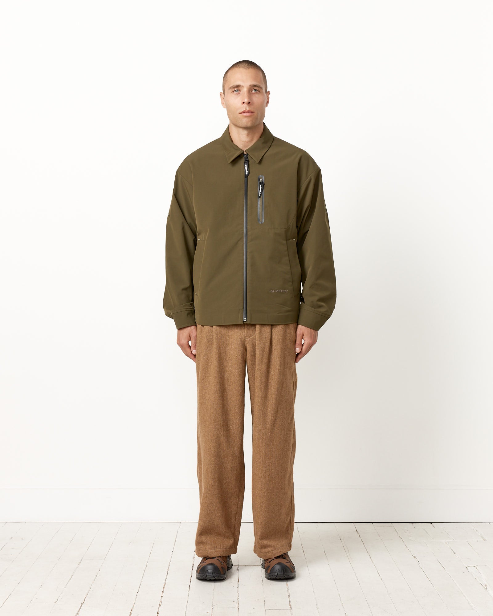 And Wander 69 PE Matte Cloth Jacket - Khaki / M (254297)