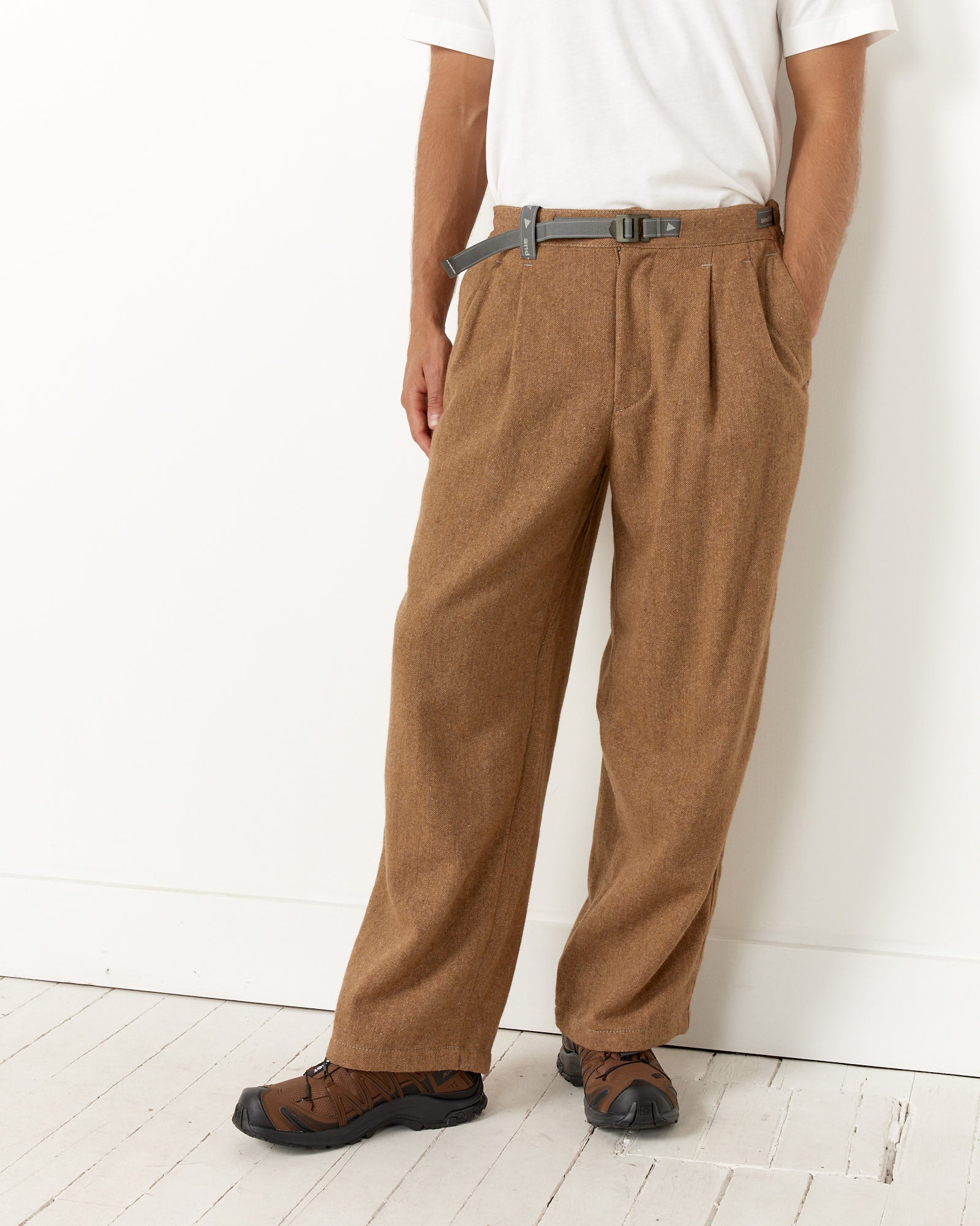 And Wander 86 REWOOL Tweed Wide Pant - Beige / L (254306)