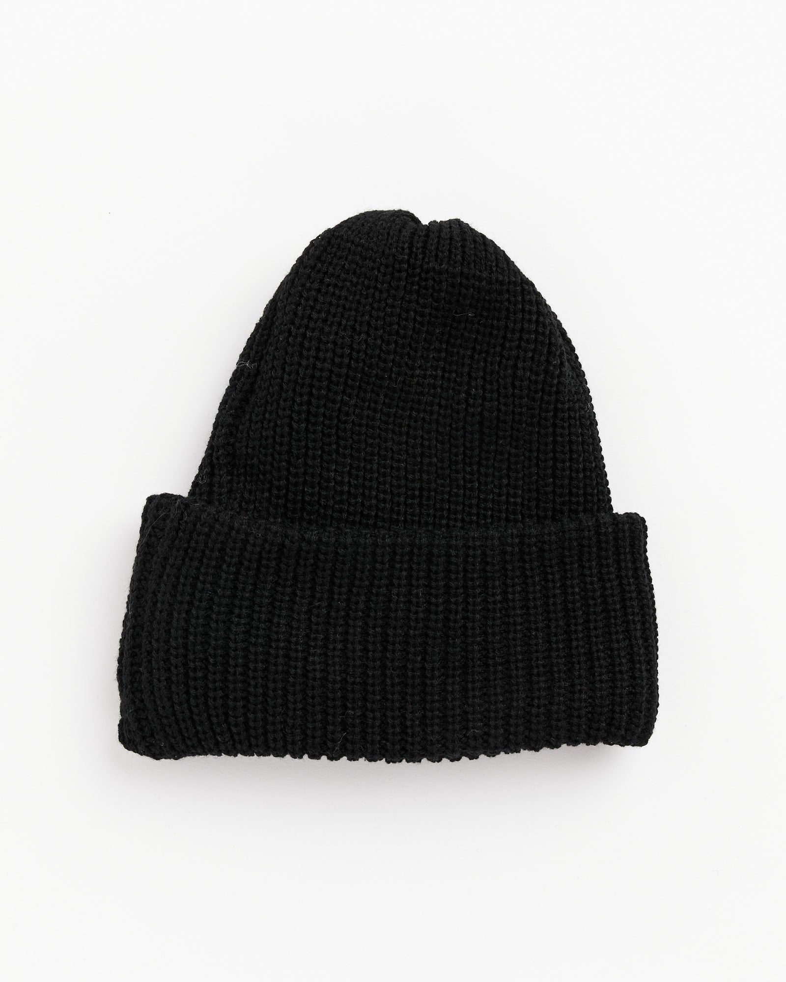 5075 Beanie in Black