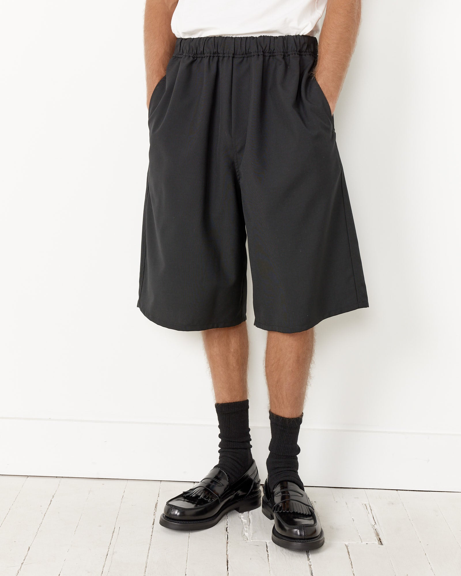 City Short in Tropical Wool Black - Black / M (256437)