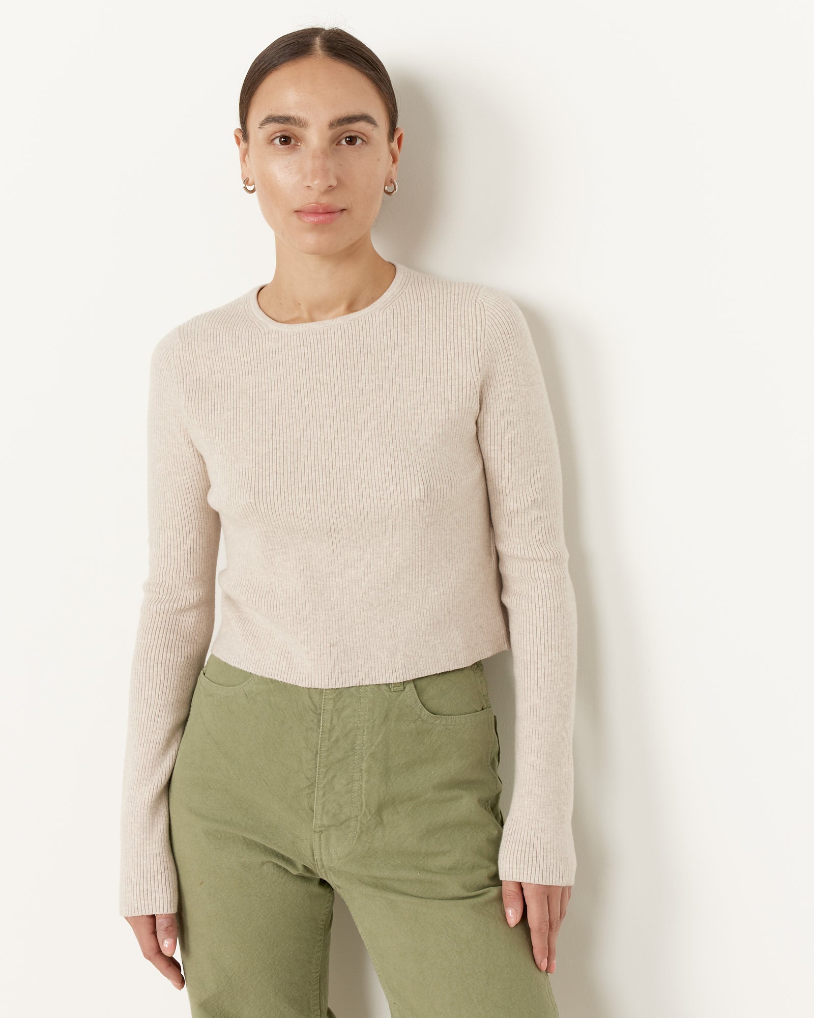 Rib Crop Crewneck in Chalk Melange