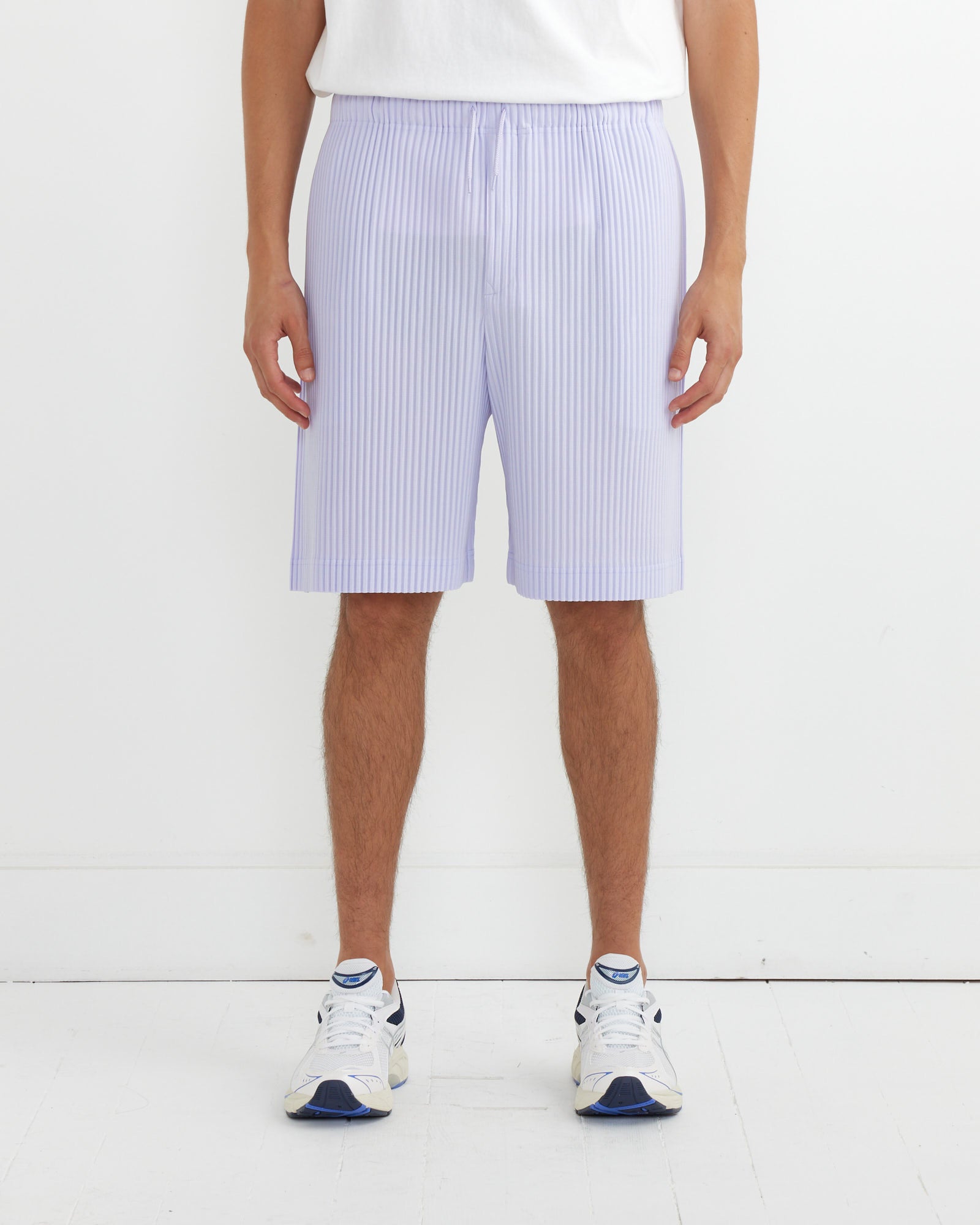 Colorful Pleats Shorts in Soft Lavender