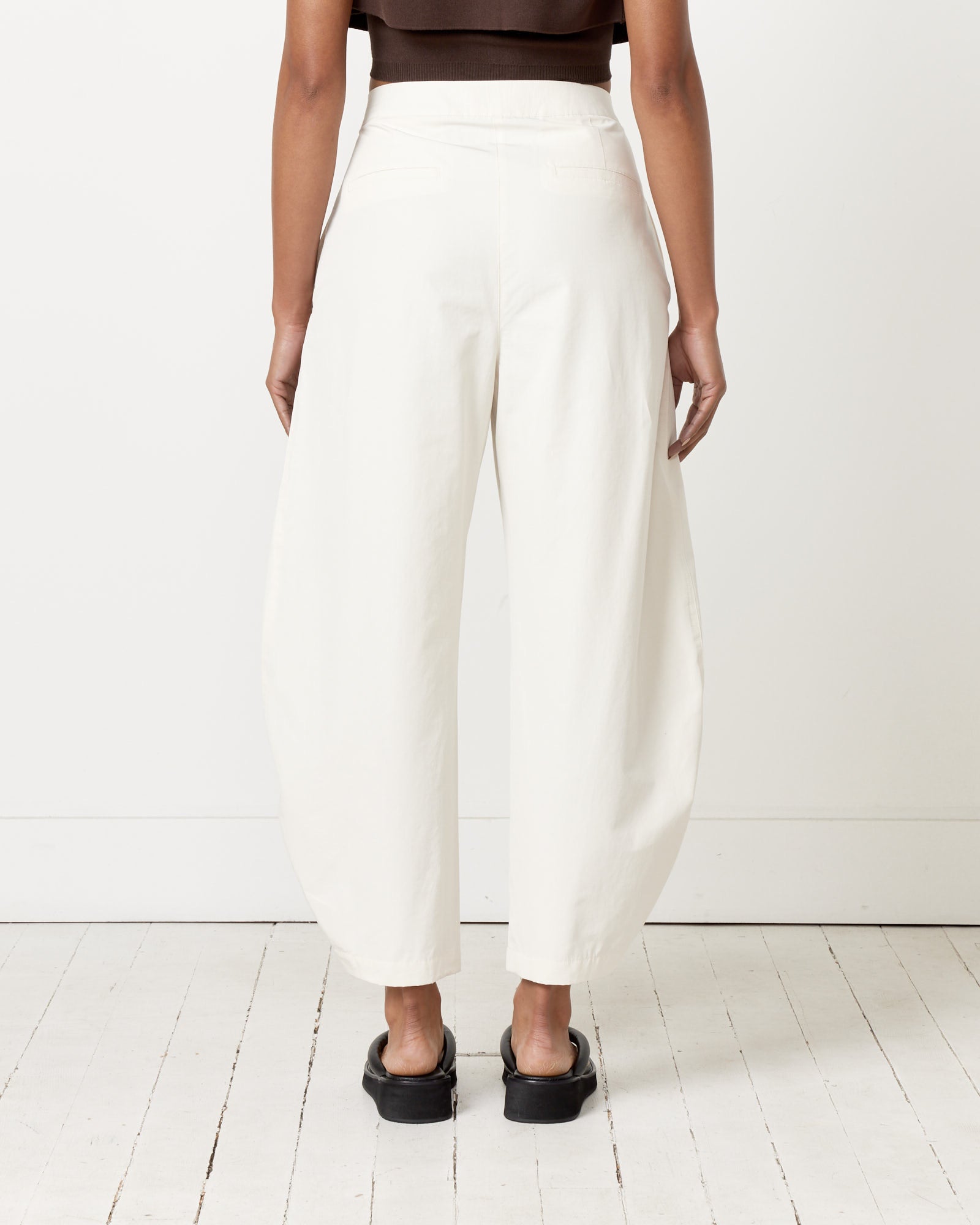 Amomento Curved Leg Pant Ecru - Ecru / 0 (257059)