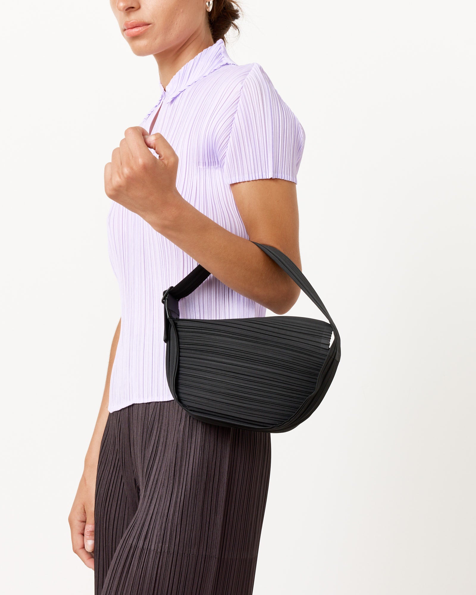 Half Moon Bag in Black - Black / OS (257206)