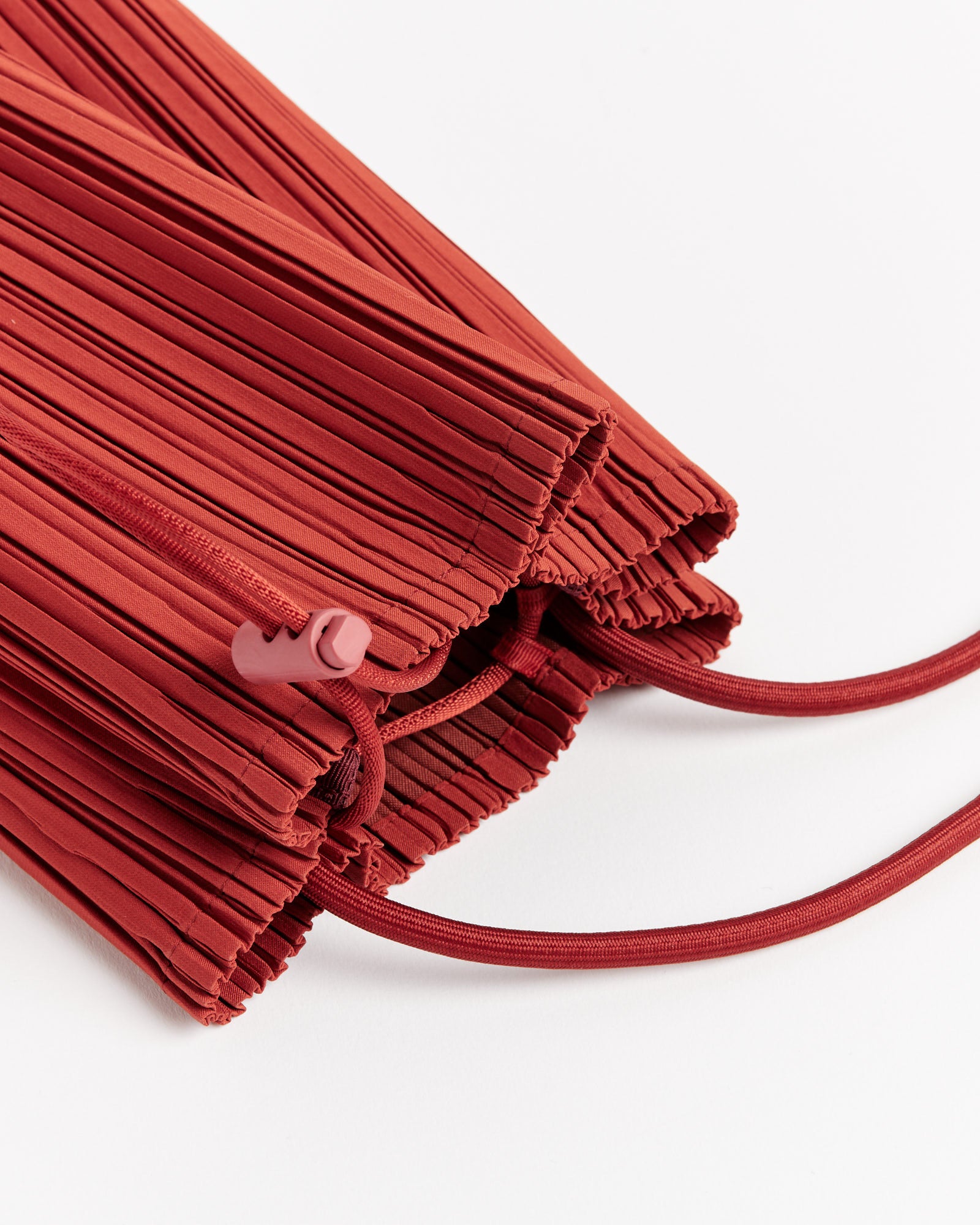 Issey Miyake Pleats Please Bloom Bag - Dark Red / OS (257225)