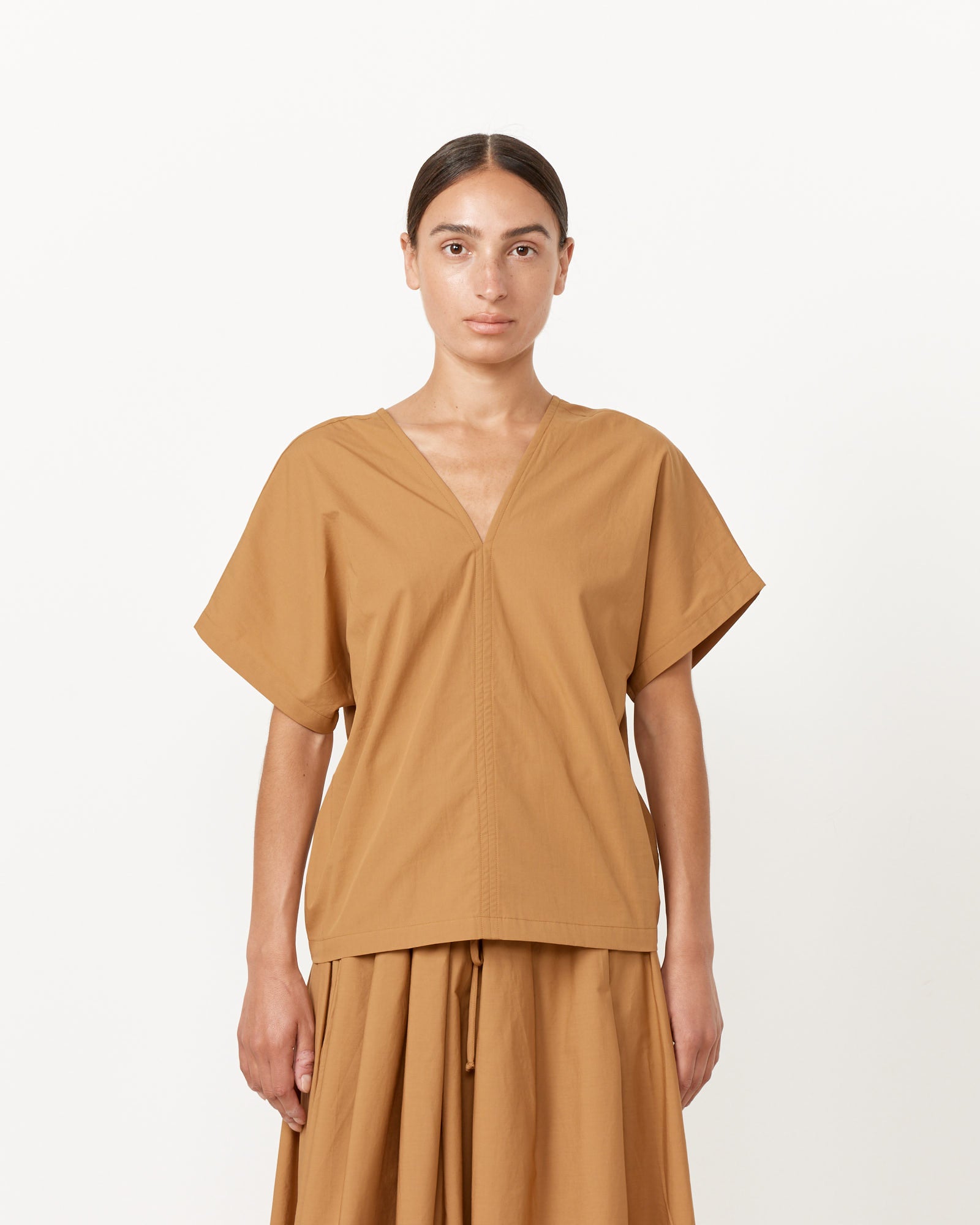 Black Crane V Neck Top Camel - Camel / XS (257765)