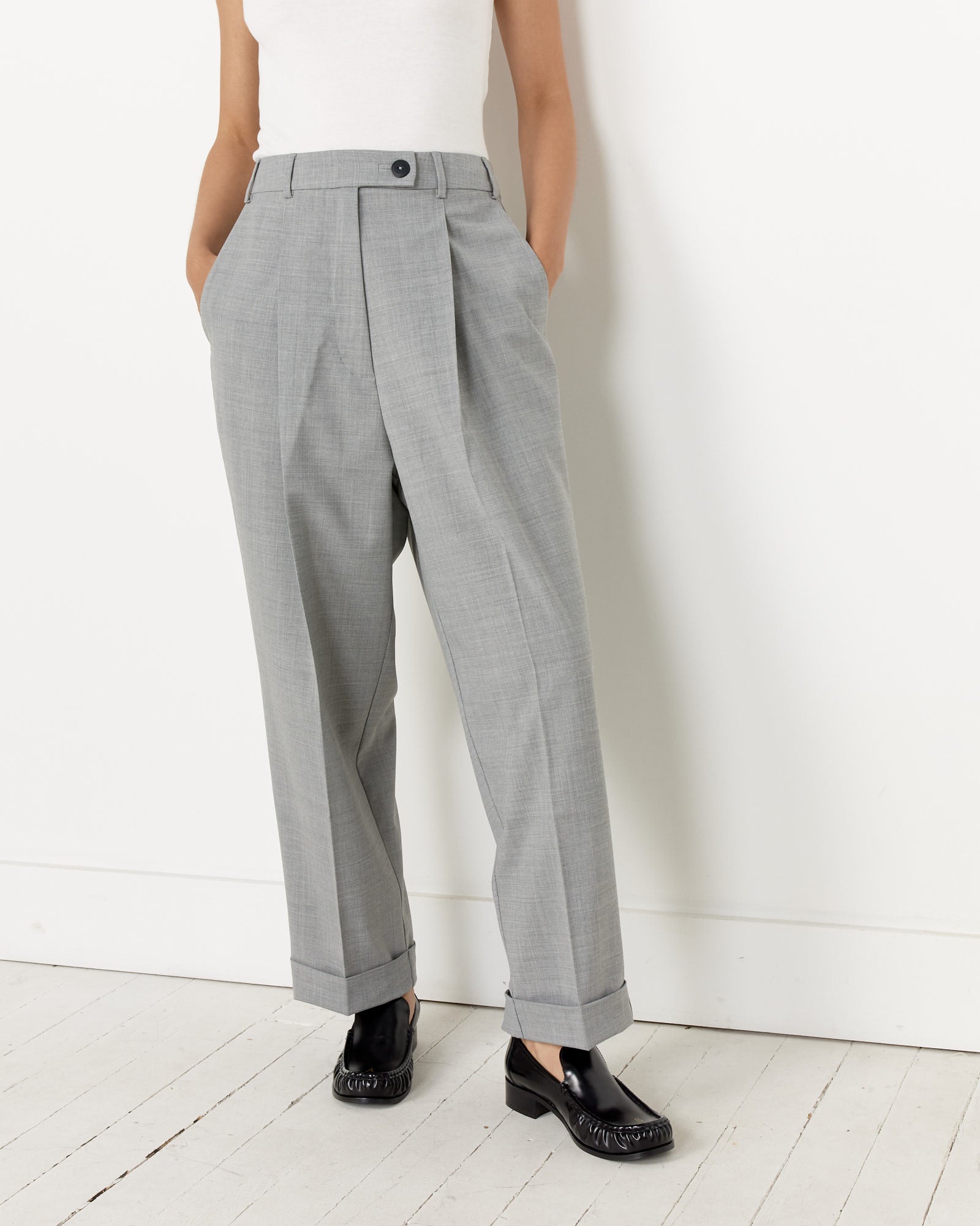 Cordera Tailoring Masculine Pants - Grey / OS (257941)