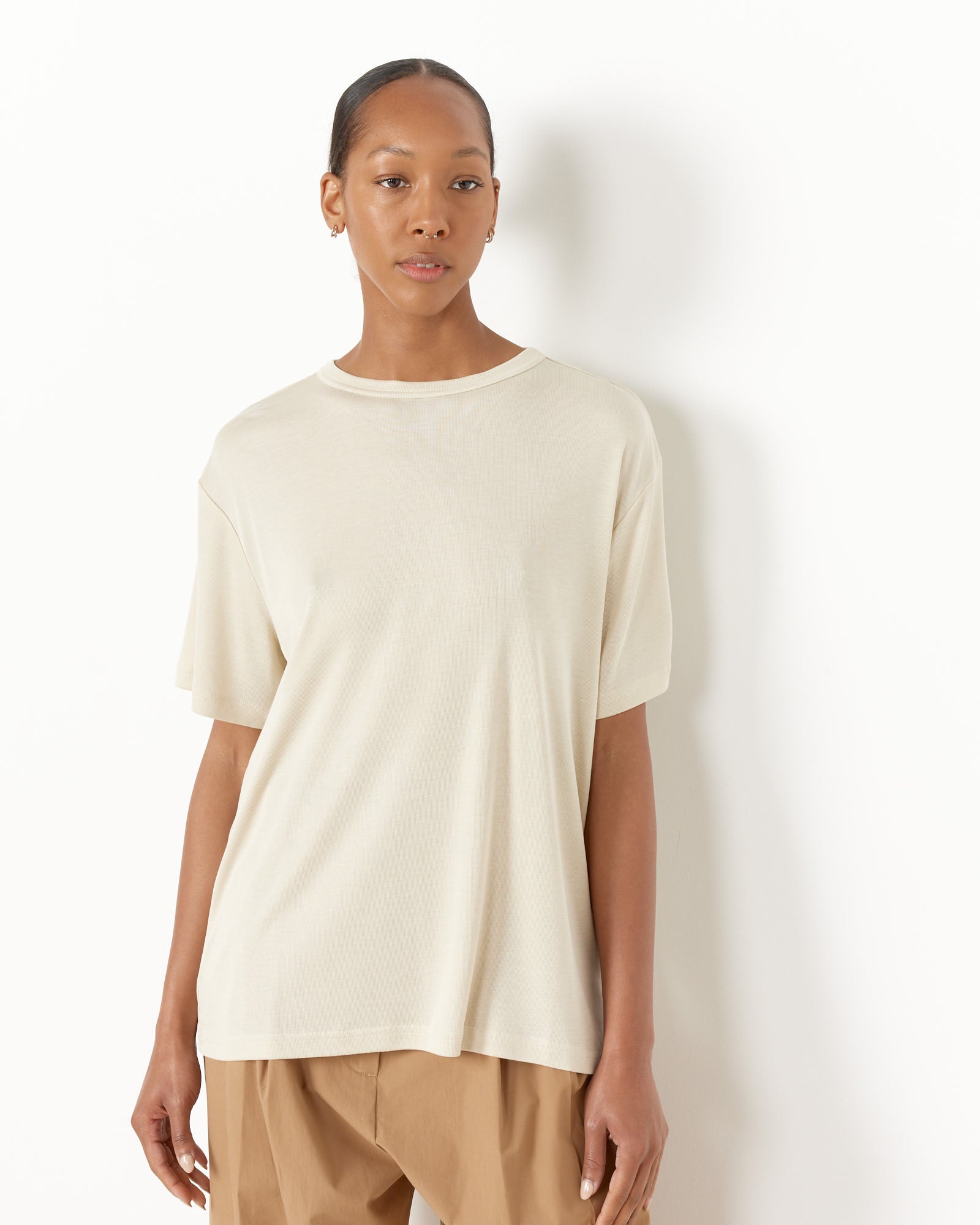 Studio Nicholson Rond T-Shirt Bamboo - Bamboo / 00 (258785)