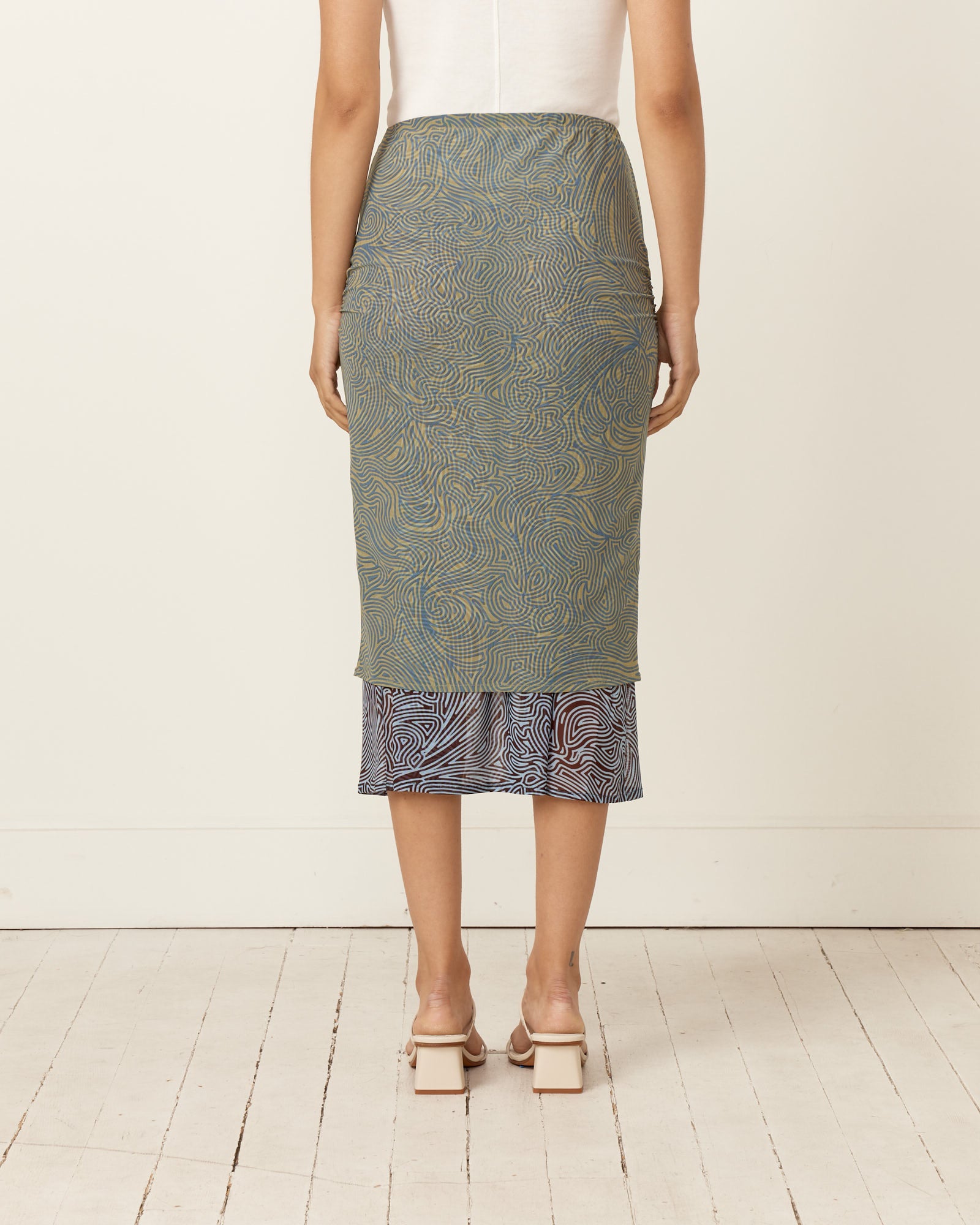 Double Layered Skirt - Khaki / S (259098)