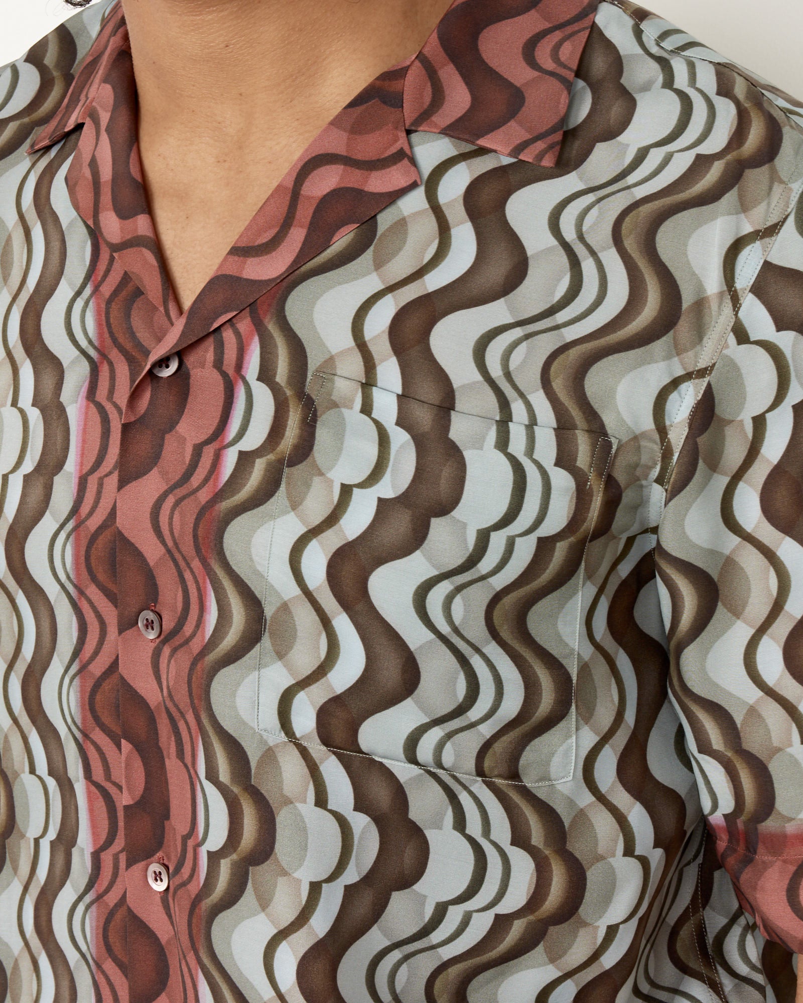 Brown Graphic Shirt - Brown / 48 (259310)