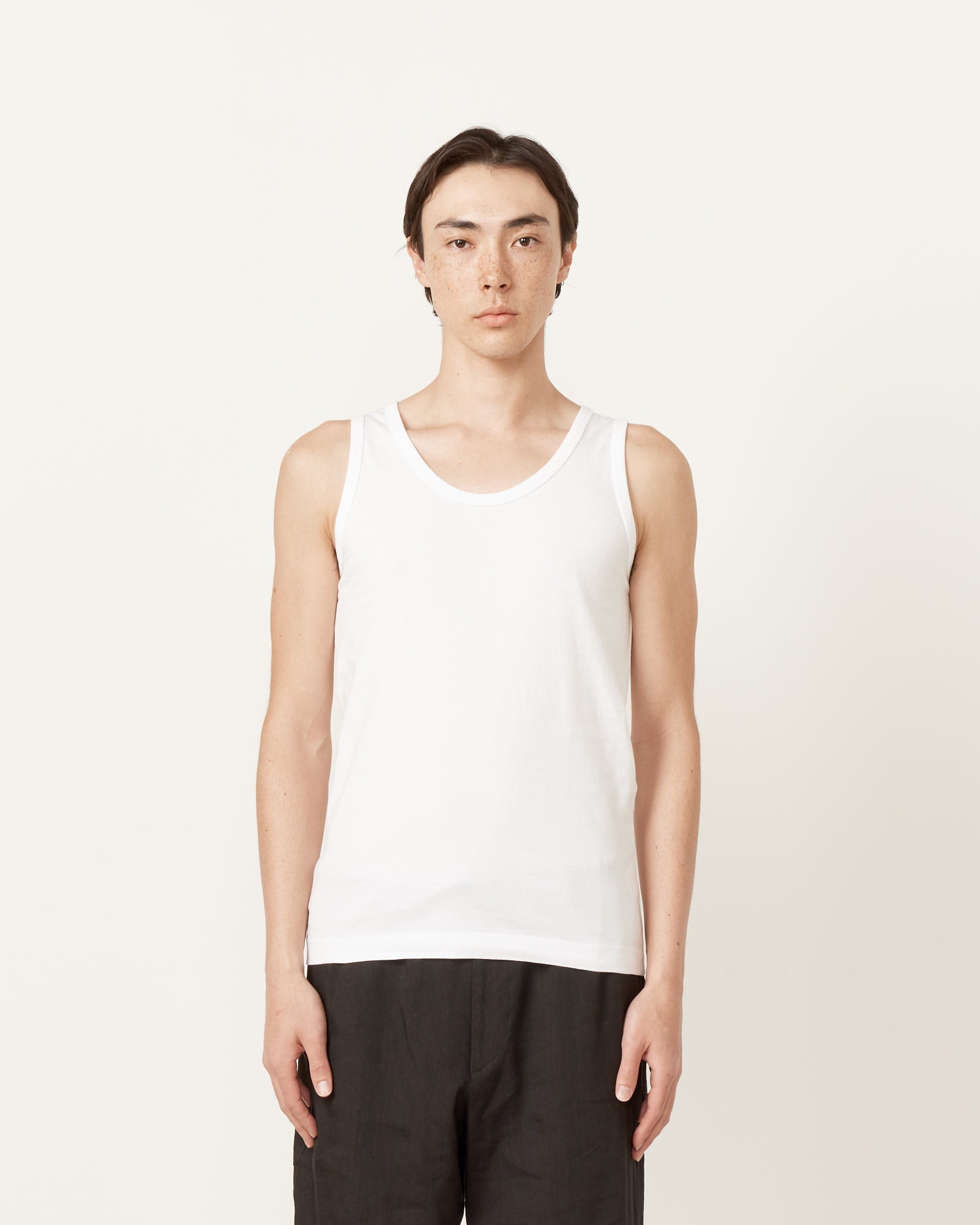 Scoop Neck Tank Top in White - White / M (259330)