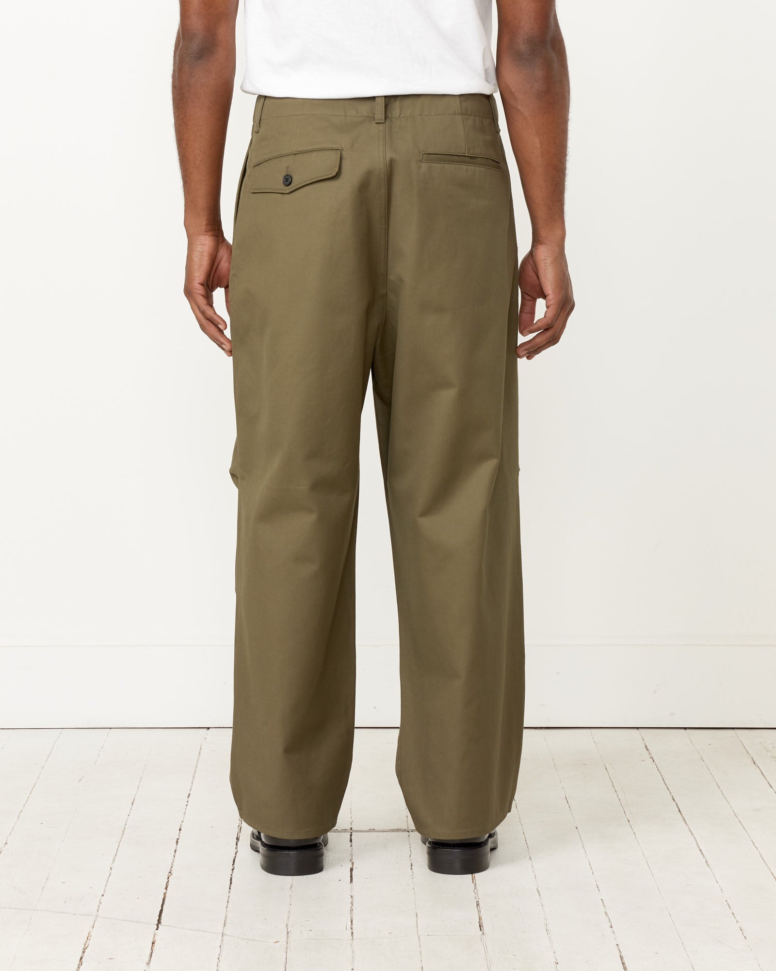 Still By Hand Selvedge Knee Tuck Pants Olive - Olive / 2 (259450)