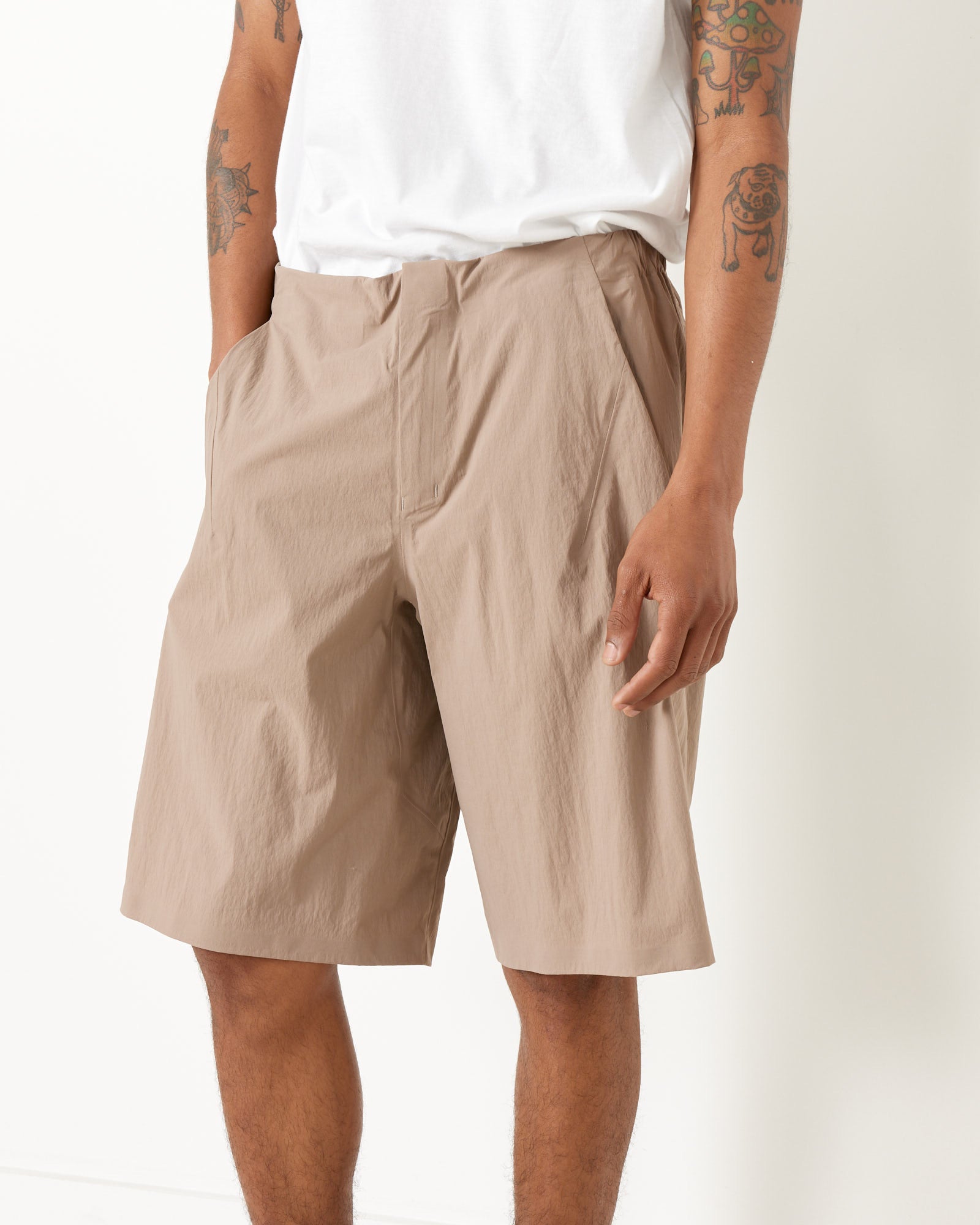 Veilance Spere LT Shorts Soil - Soil / 32 (259511)