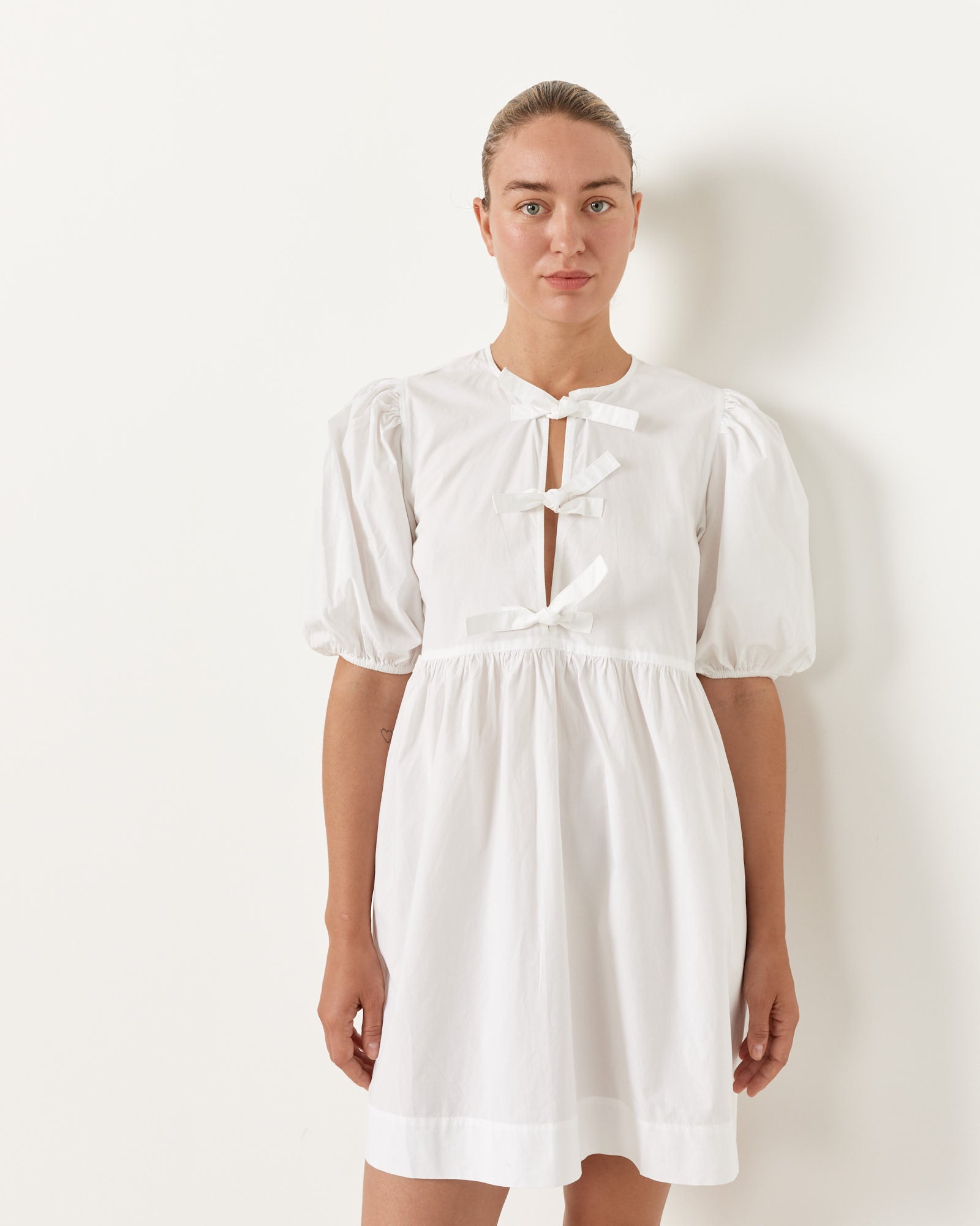 Ganni Tie String Mini Dress Bright White - Bright White / 36 (260592)