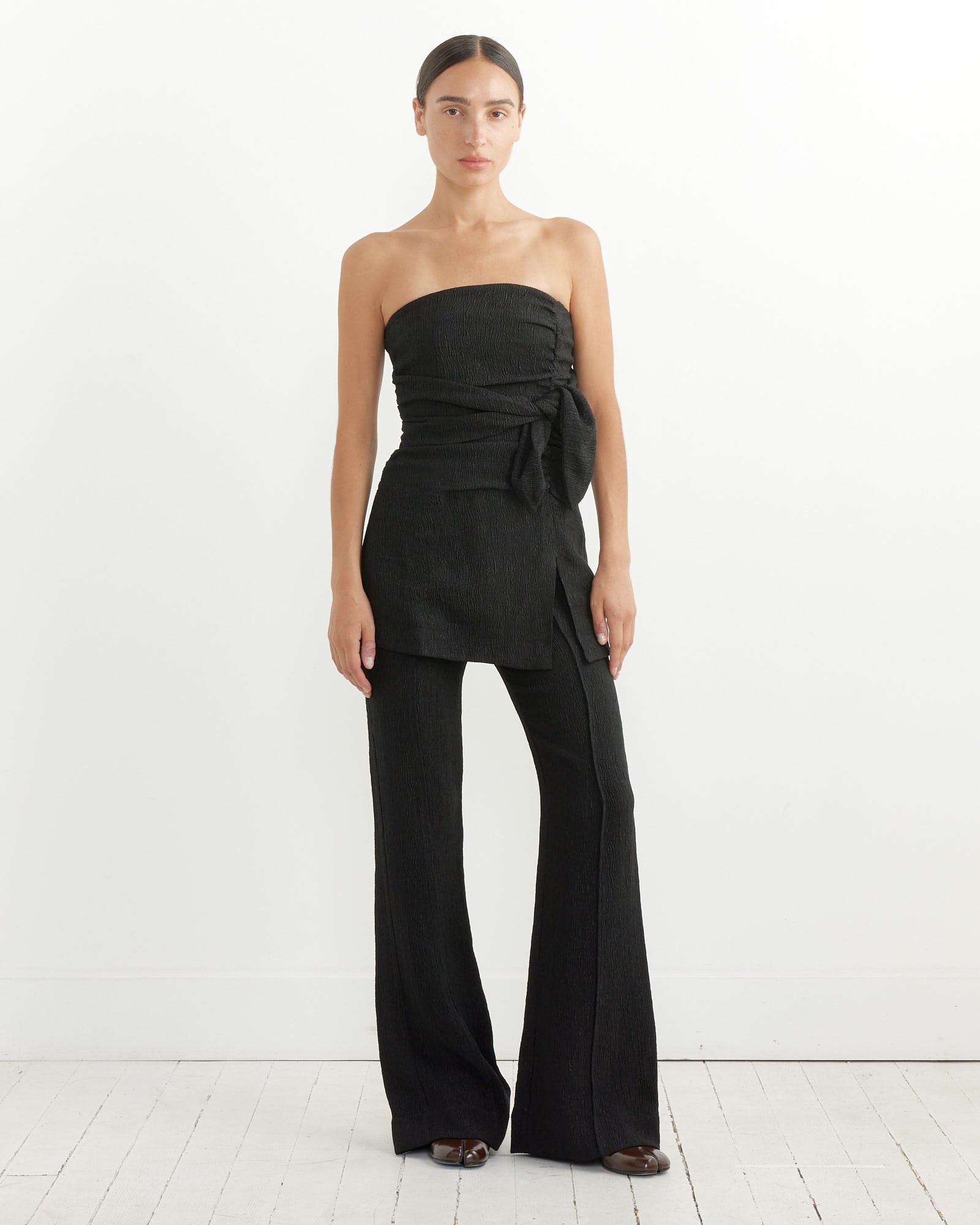 Crepe Flared Pant in Black