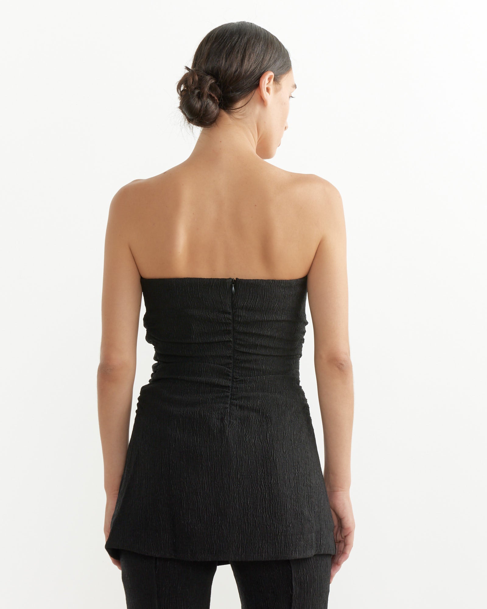 Crepe Strapless Top in Black