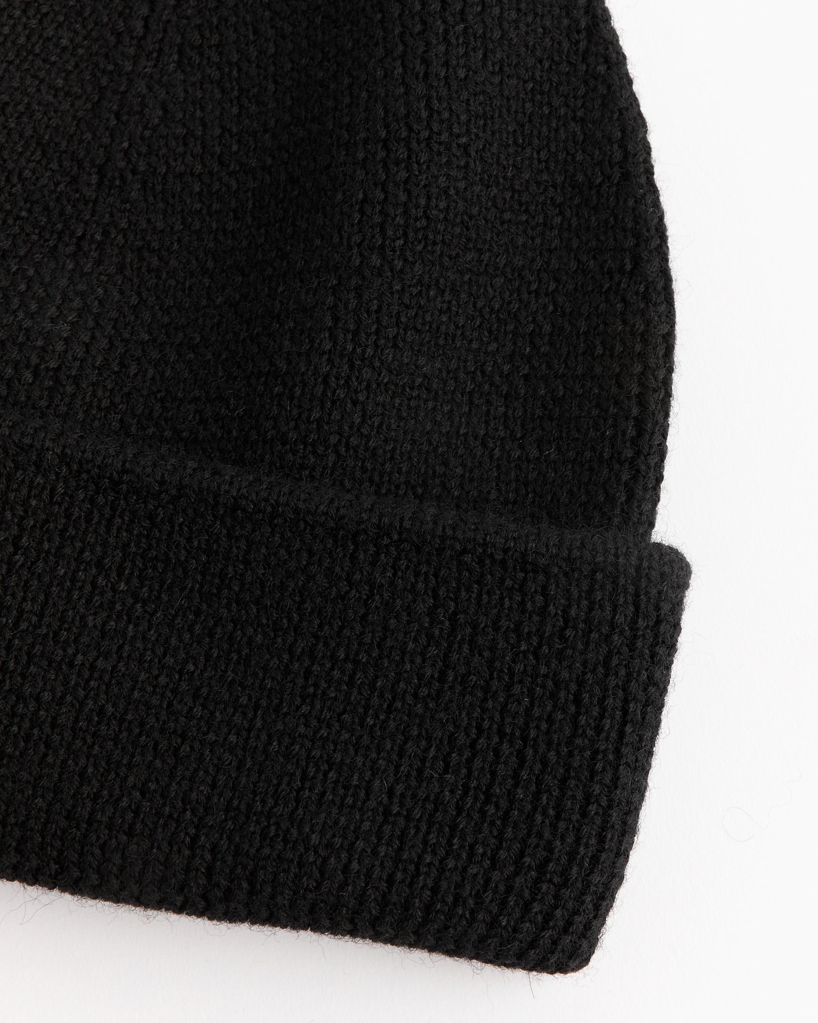 Rustic Merino Hat in Black - Black / OS (261036)