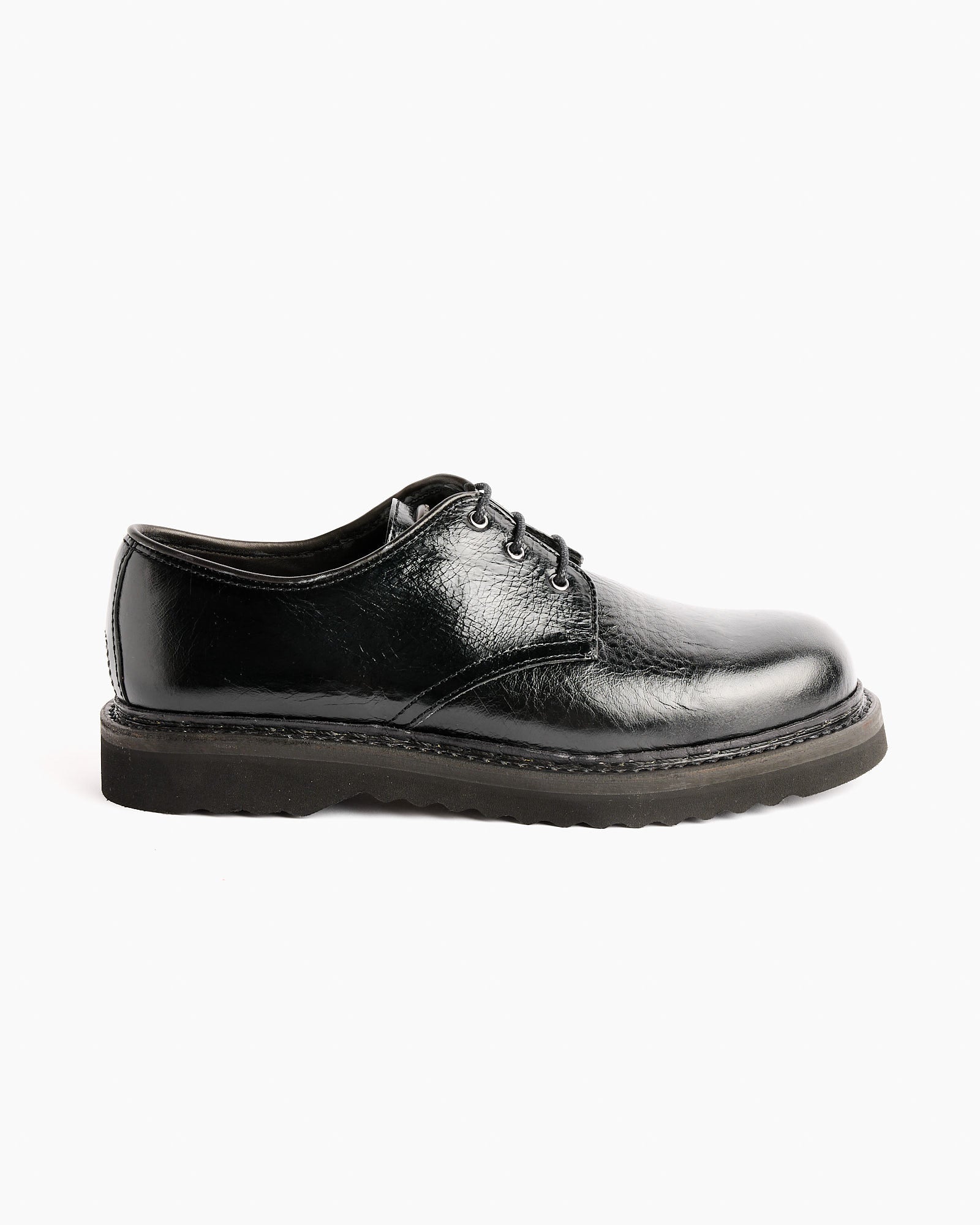 Trampler Cracked Patent Shoe in Black - Black / 43 (261048)