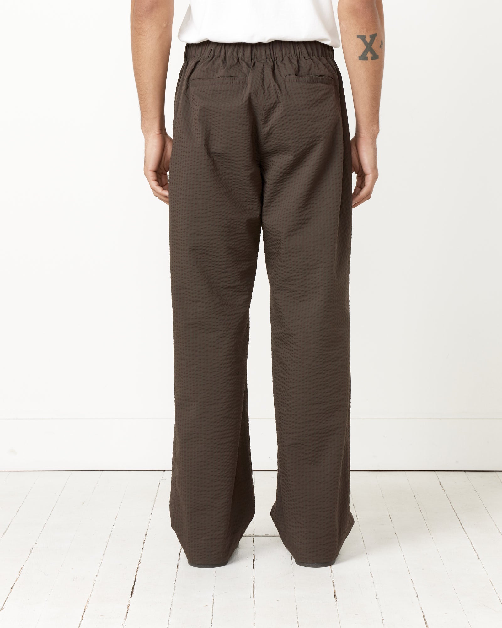 SMOCK Drape Trouser in Striped Seersucker Green/Brown - Green/Brown / M (261247)