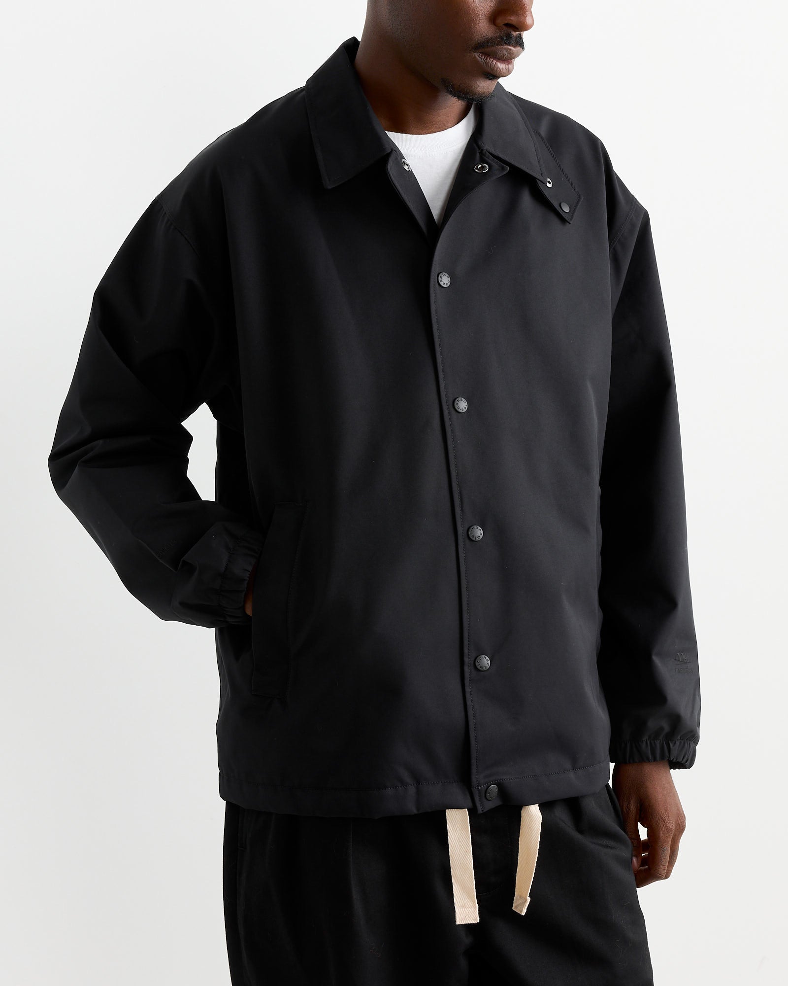 Nanamica 2L Gore-Tex Coach Jacket Black - Black / M (261904)