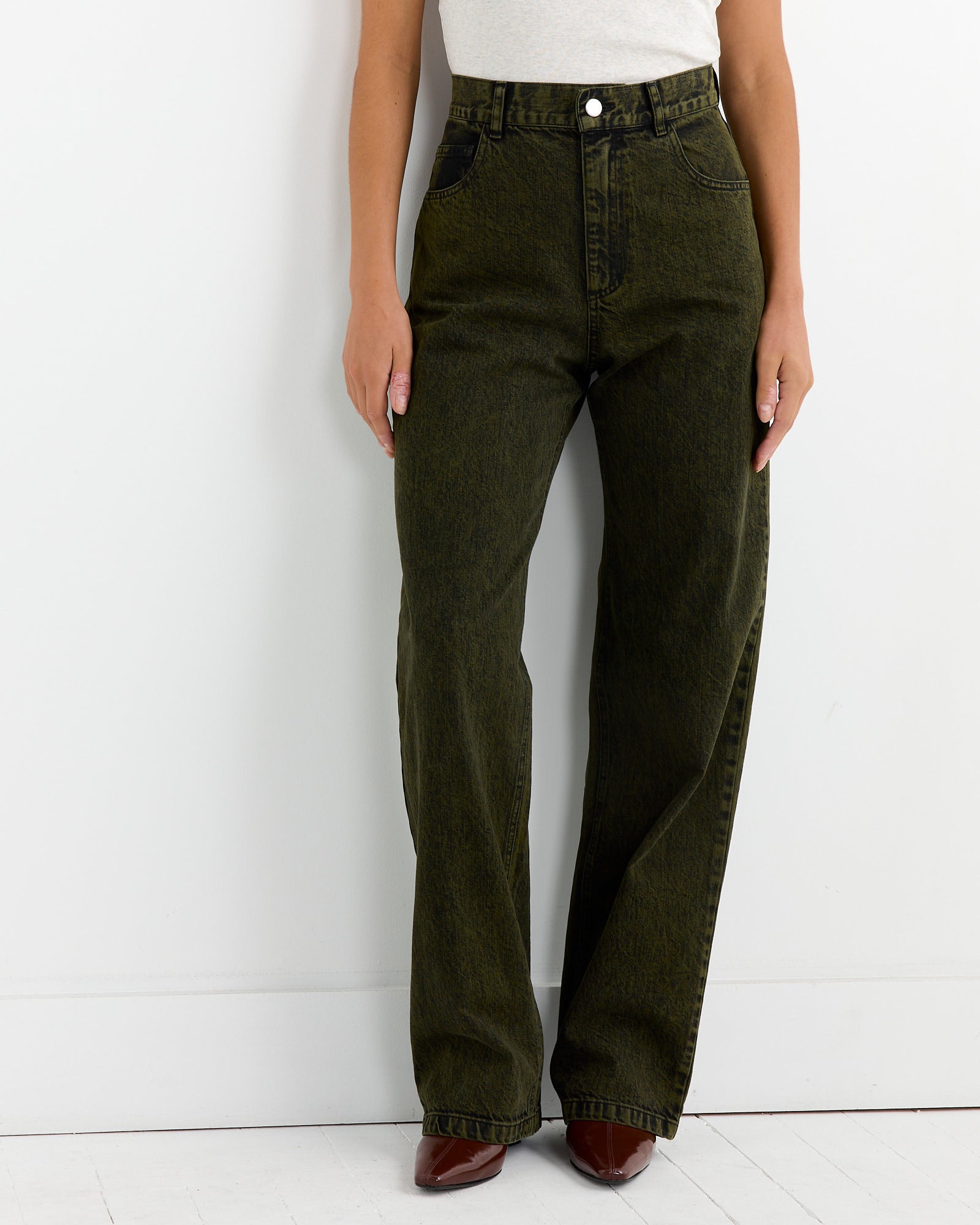 Larm Pant in Olive