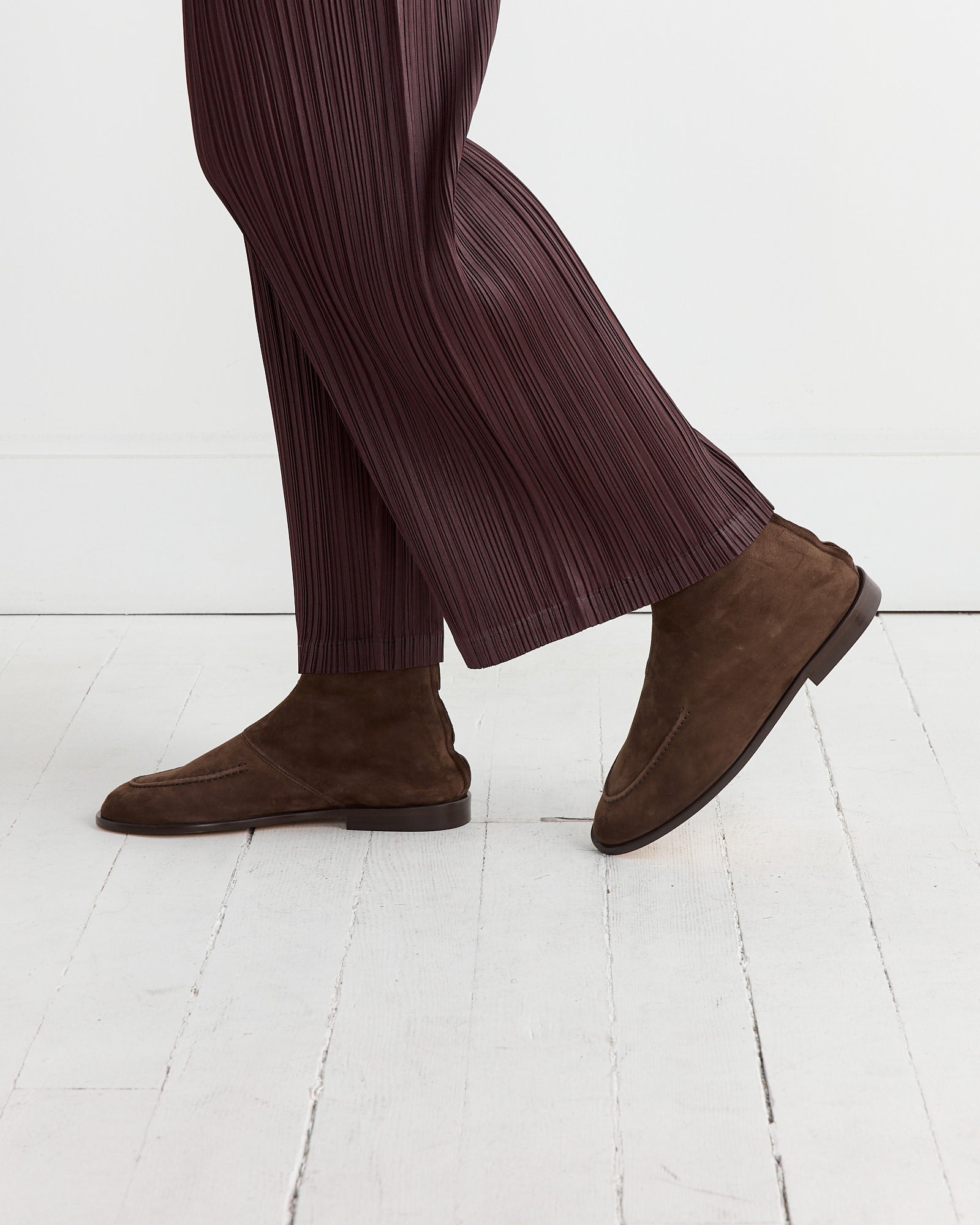 Juliol Suede Boot in Dark Brown