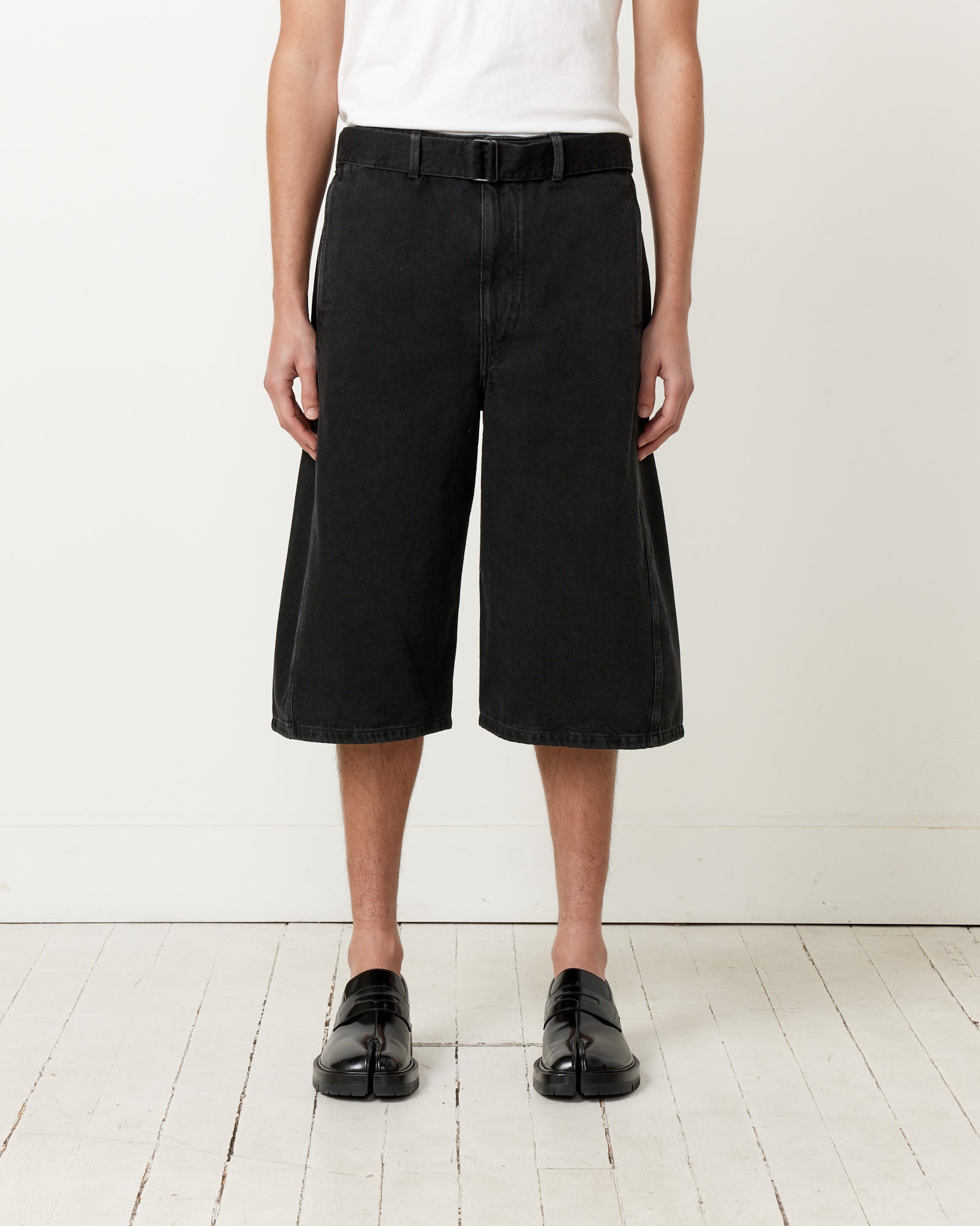 Lemaire Twisted Belted Short Bleached Black - Bleached Black / 48 (262281)