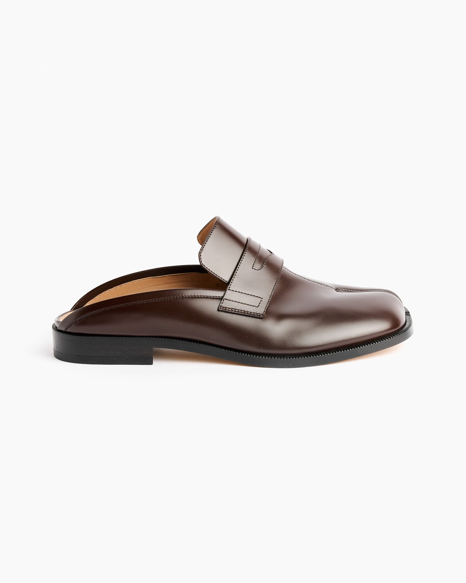 Tabi Loafer Mule in Brown