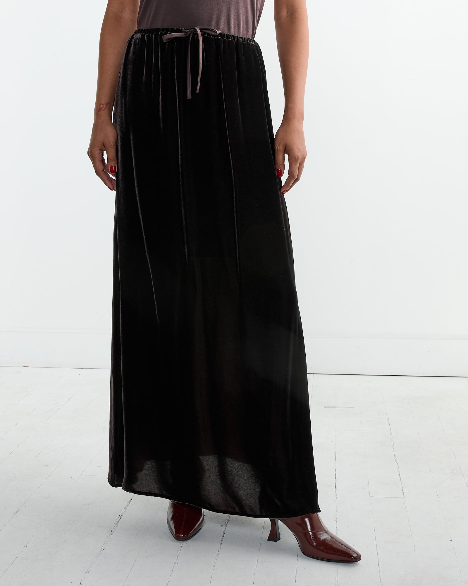 Amomento Velvet Drawstring Maxi Skirt Dark Brown - Dark Brown / 1 (262464)