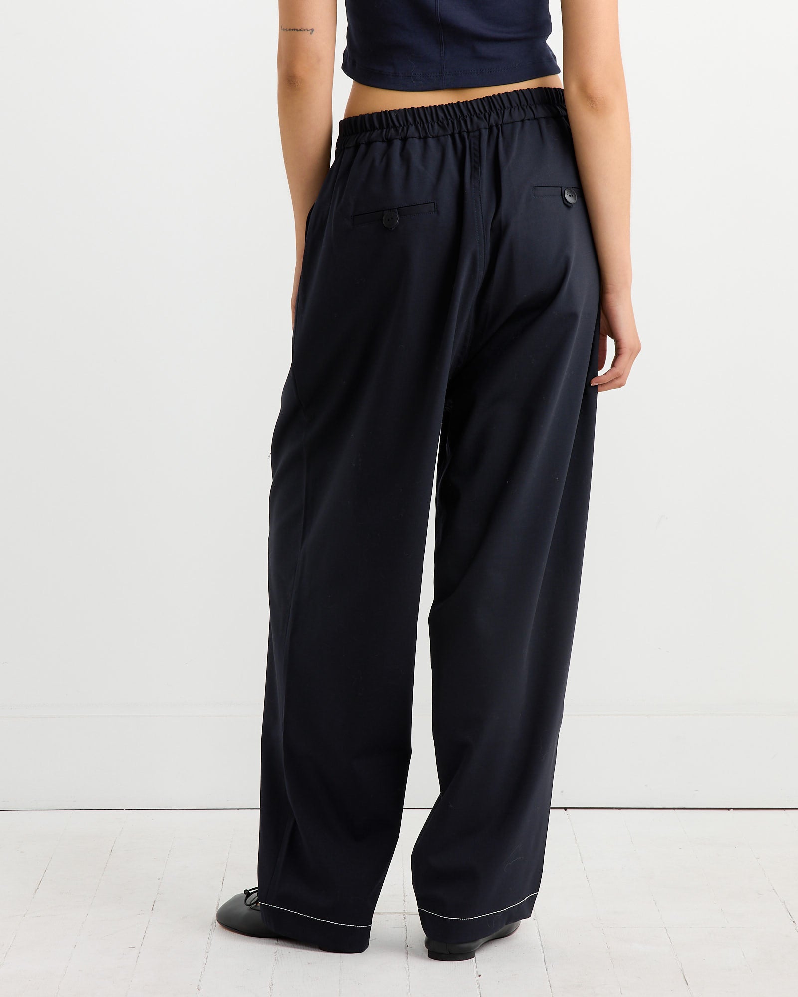 Tailoring Stitch Pant in Navy