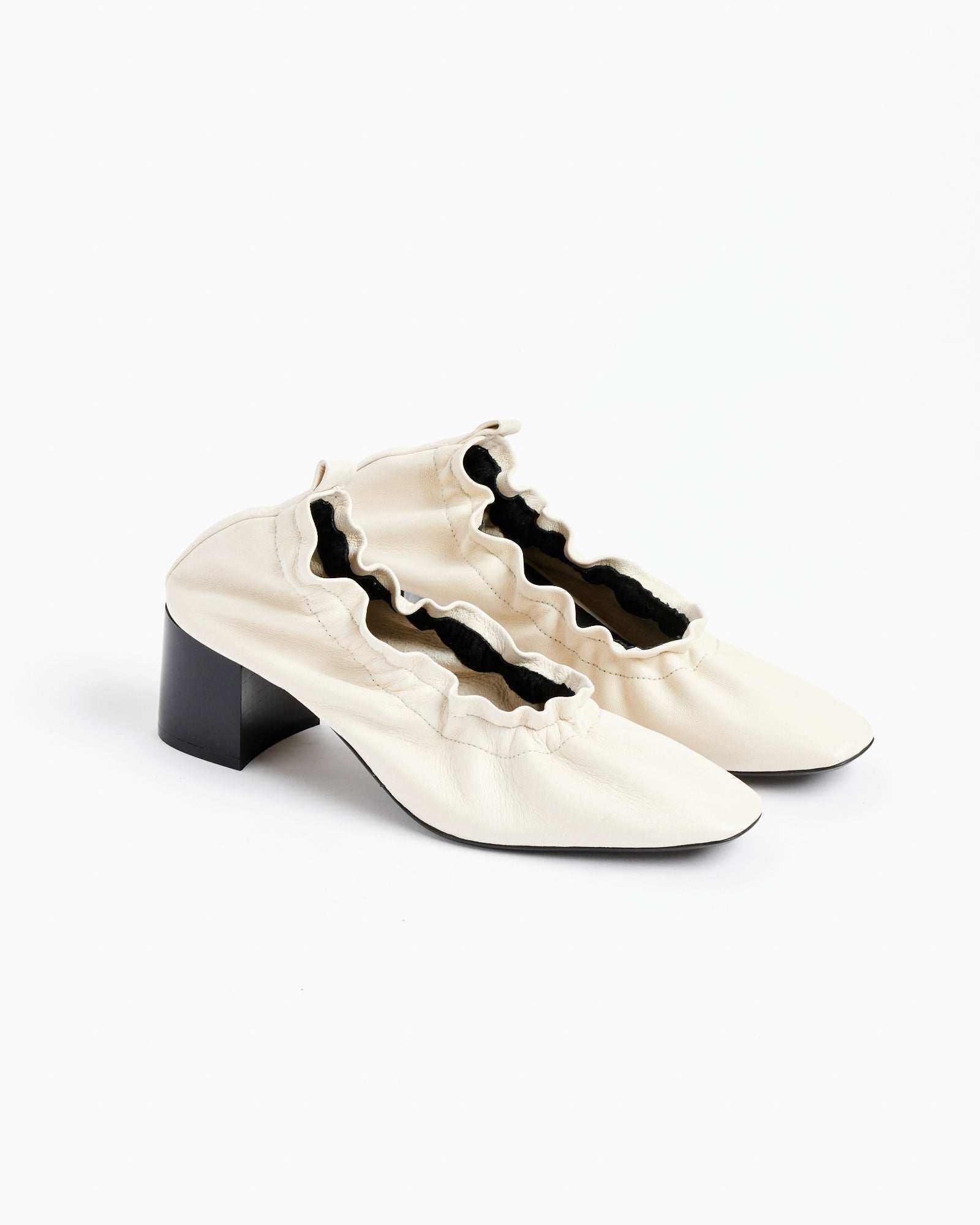 Medora Shoes in Ecru - Ecru / 39 (262633)