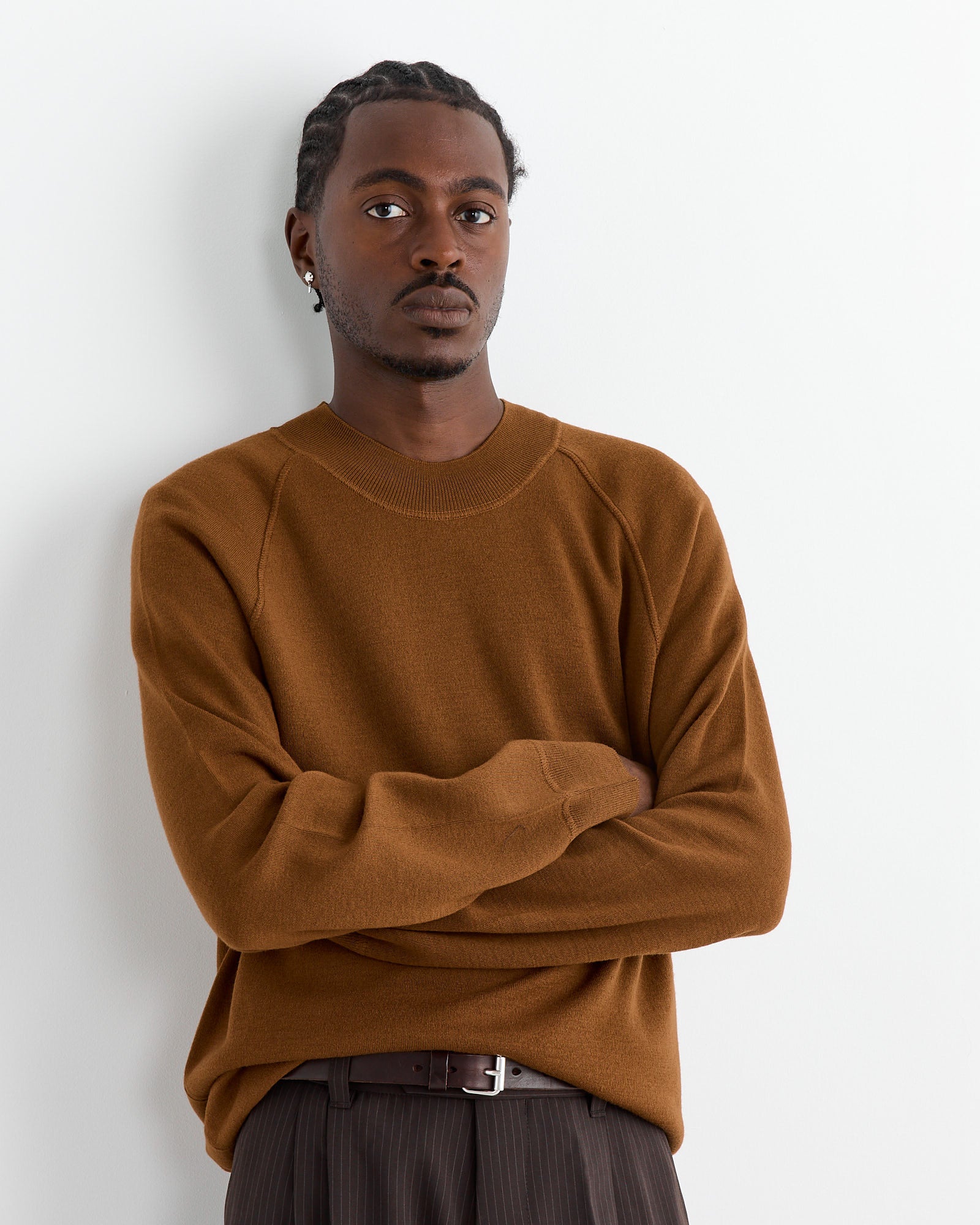 Wide Neck Sweatshirt in Tobacco