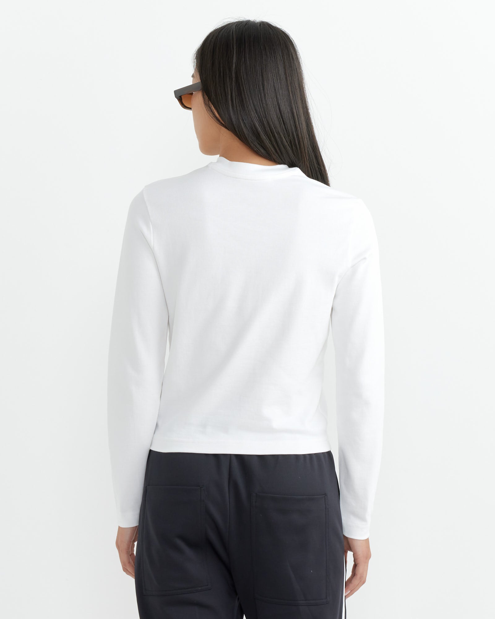 Perfect T Shrunken V-Neck Sweater in White