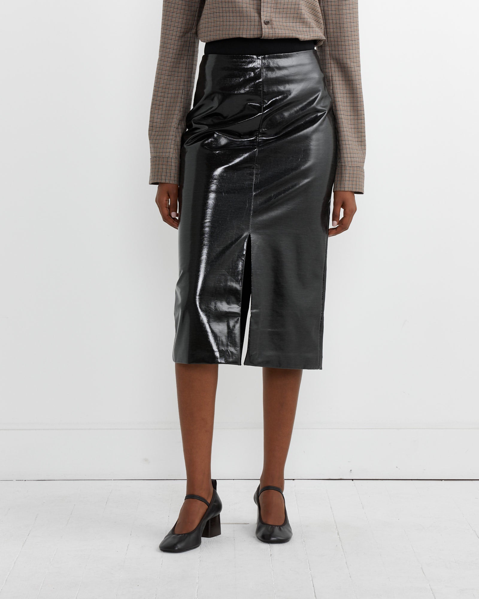 Glossed Jersey Pencil Skirt in Black