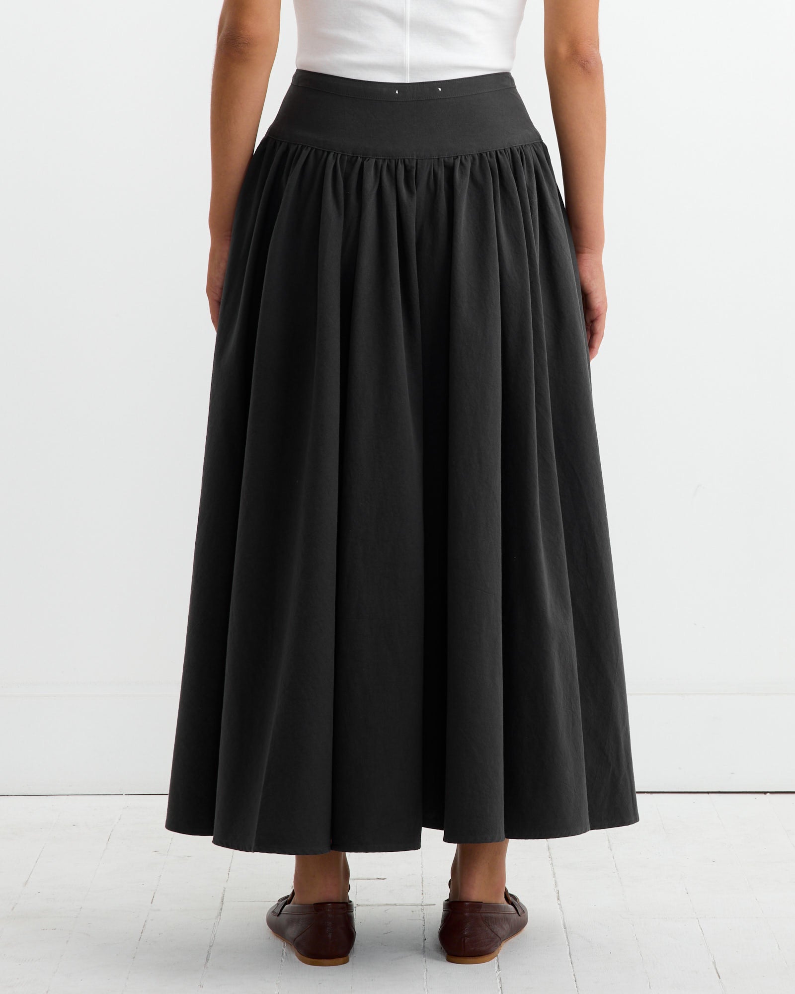 Circular Skirt in Dark Grey