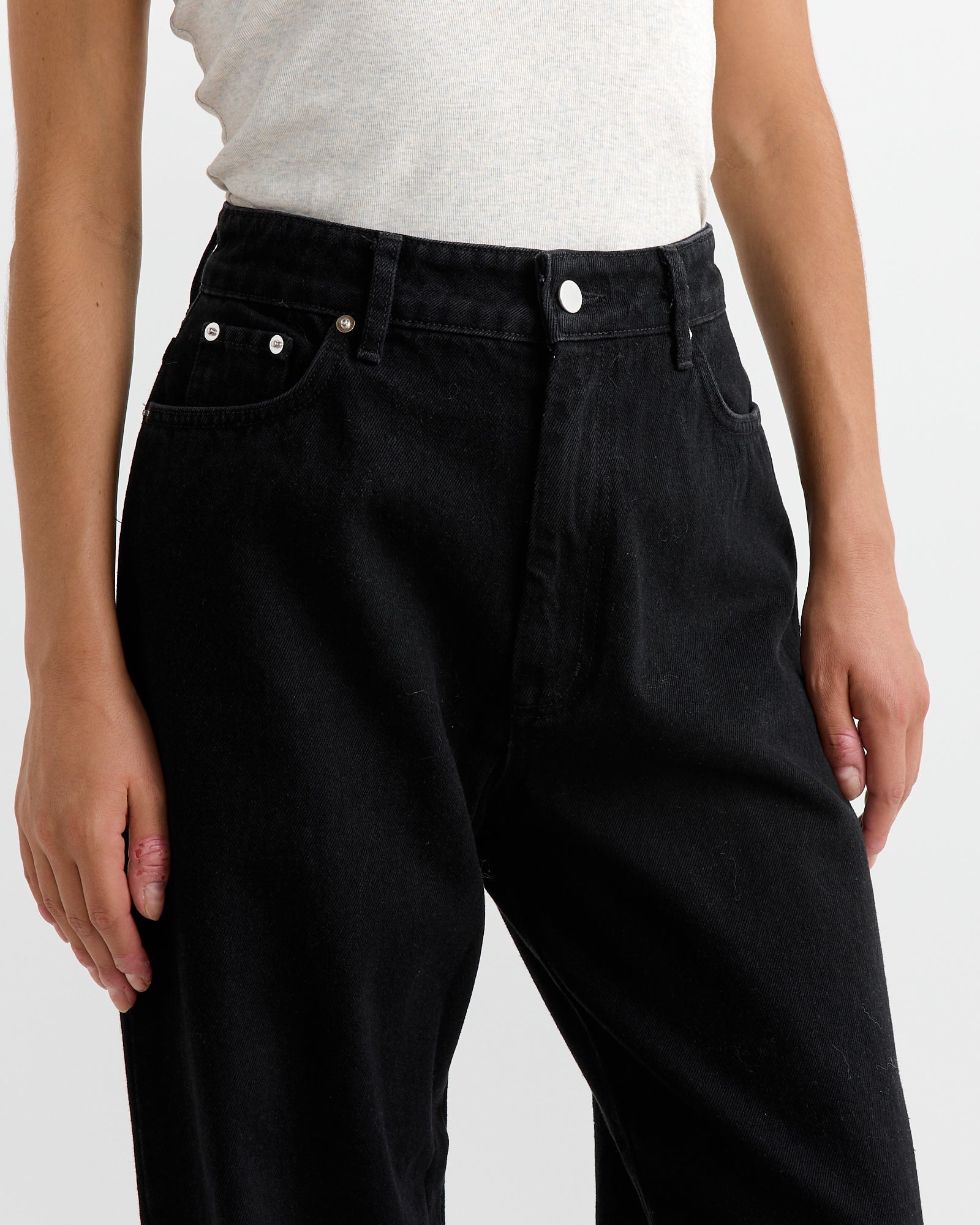 Drop Oversize Jean in Black