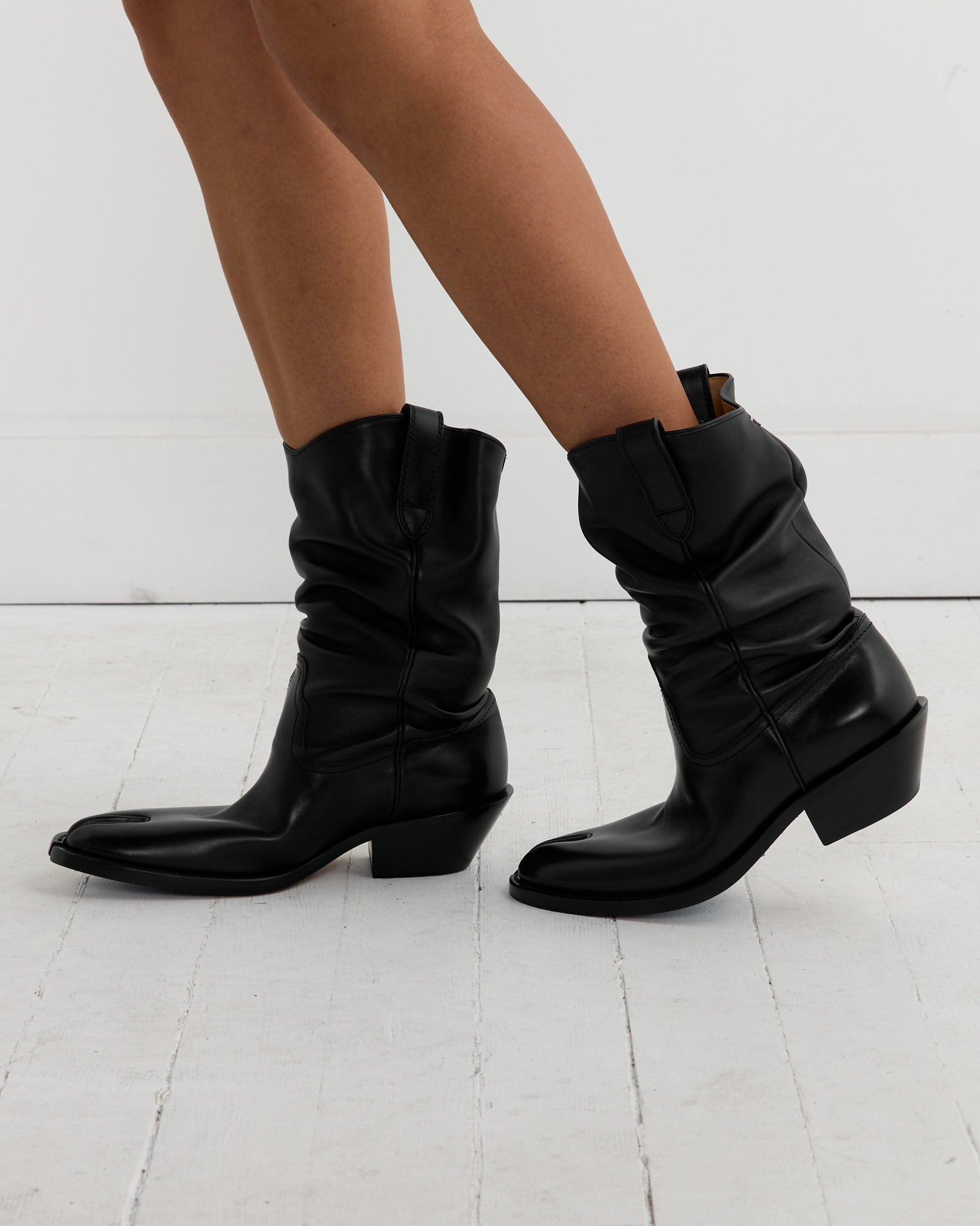 Tabi Western Boot in Black