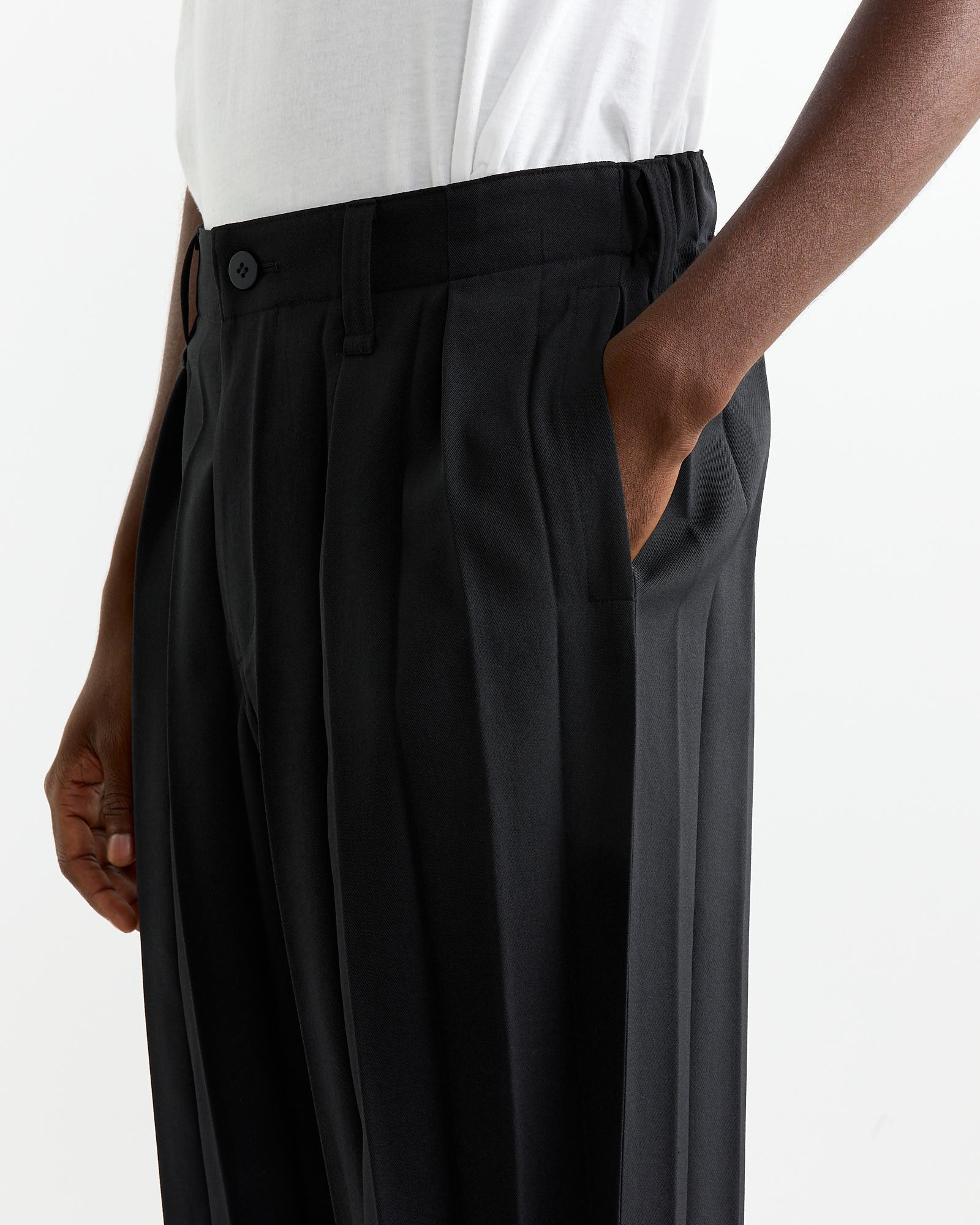 Edge Ensemble Pant in Black