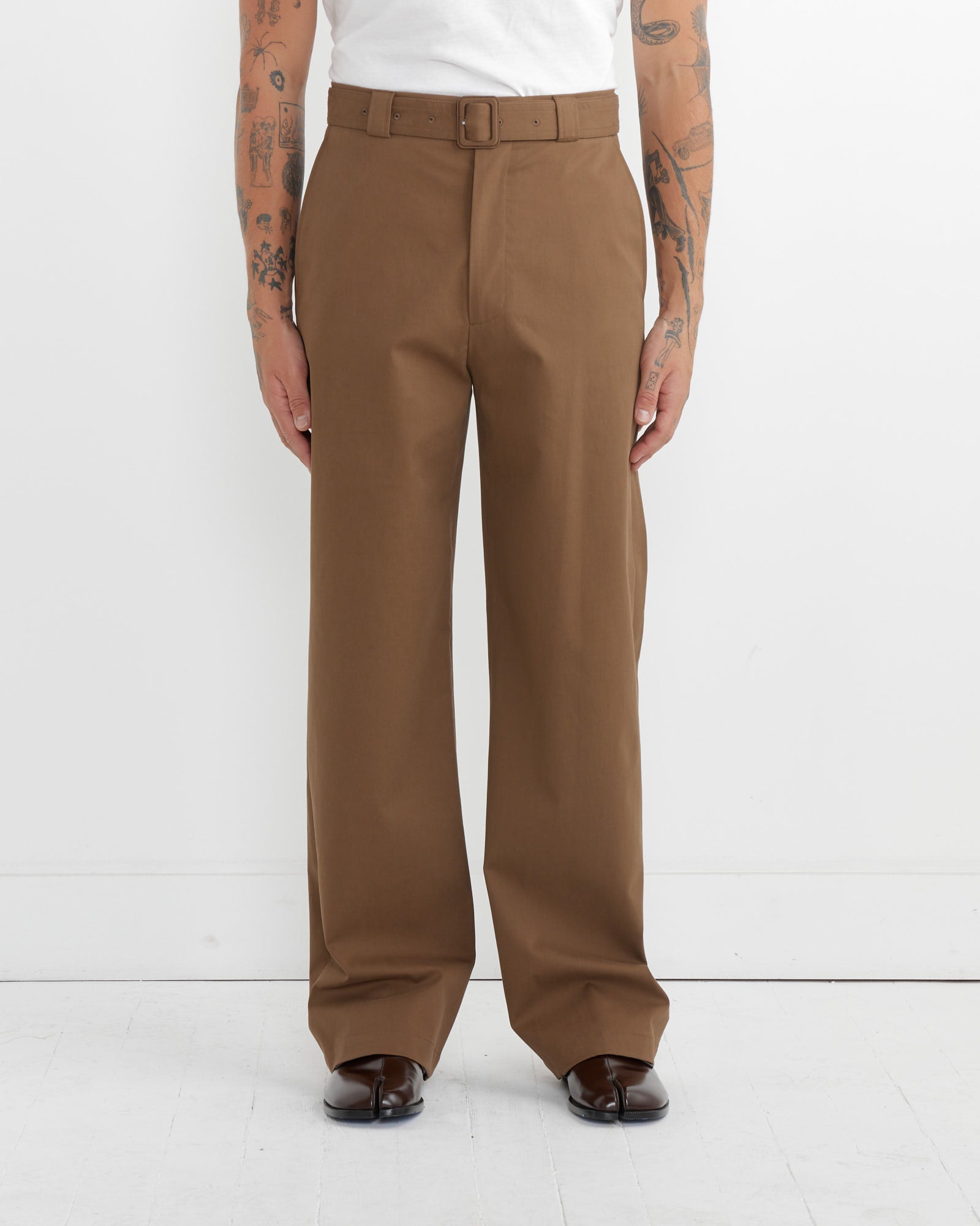 Belted Trouser in Brown