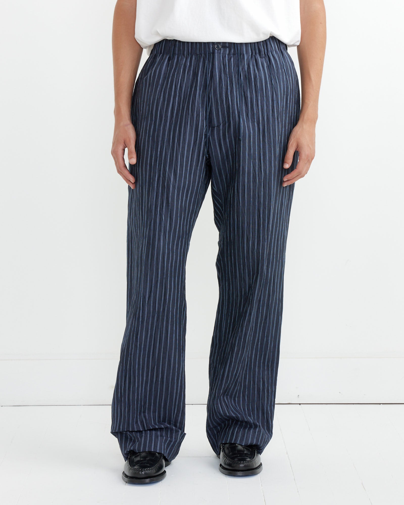 SMOCK Drape Trouser in Crinkle Stripe Navy - Navy / M (265477)