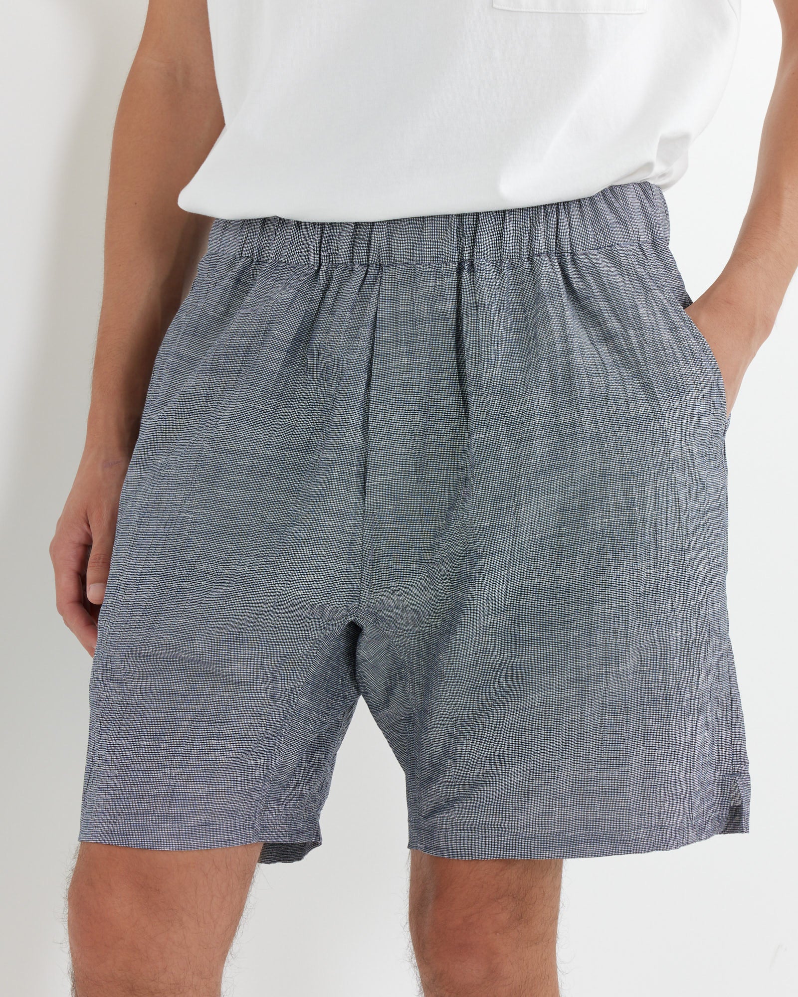 Yoyogi Short Crinkle Check in Black/White